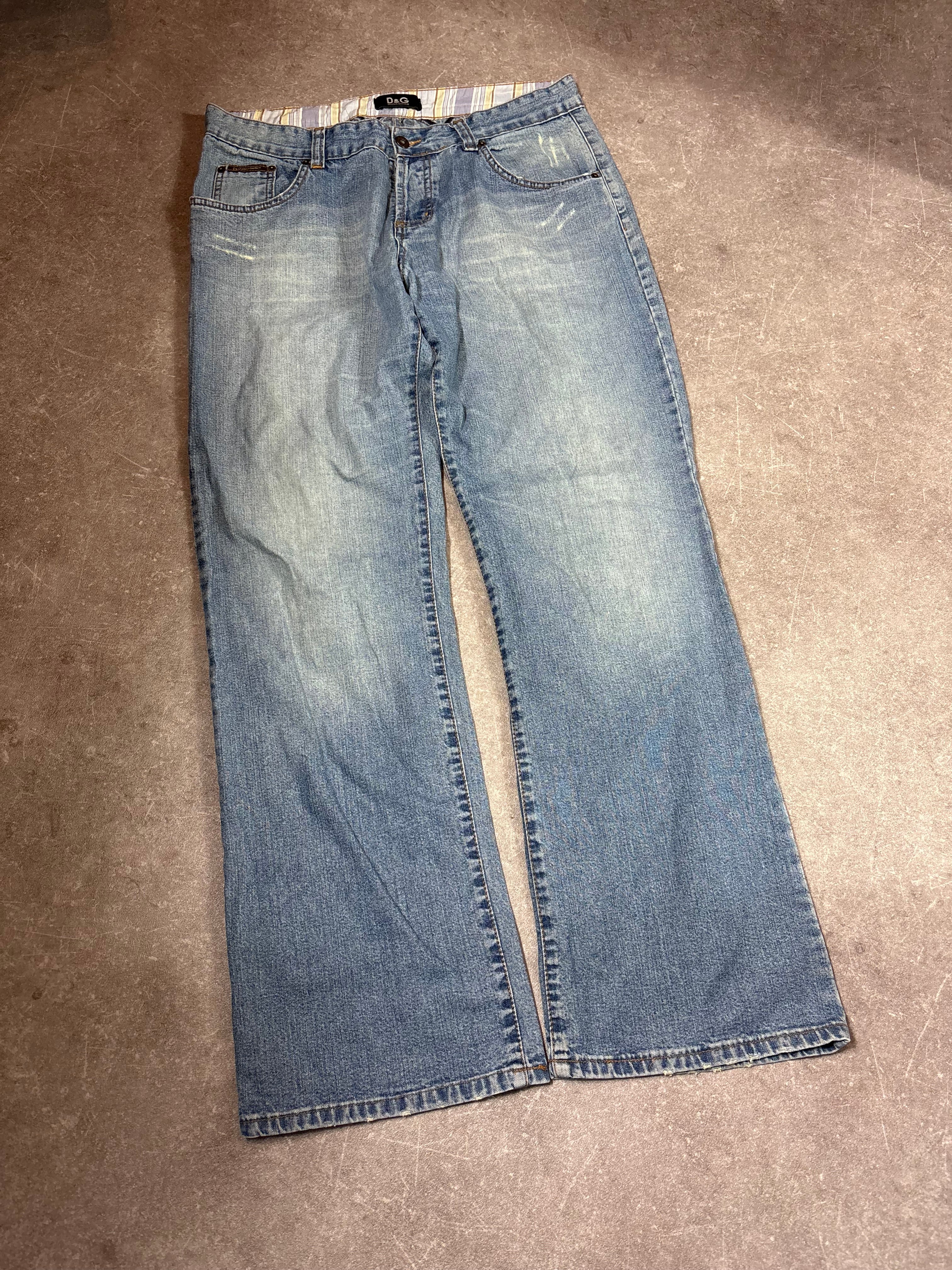 Dolce Gabbana Flared Jeans (M) -(L)