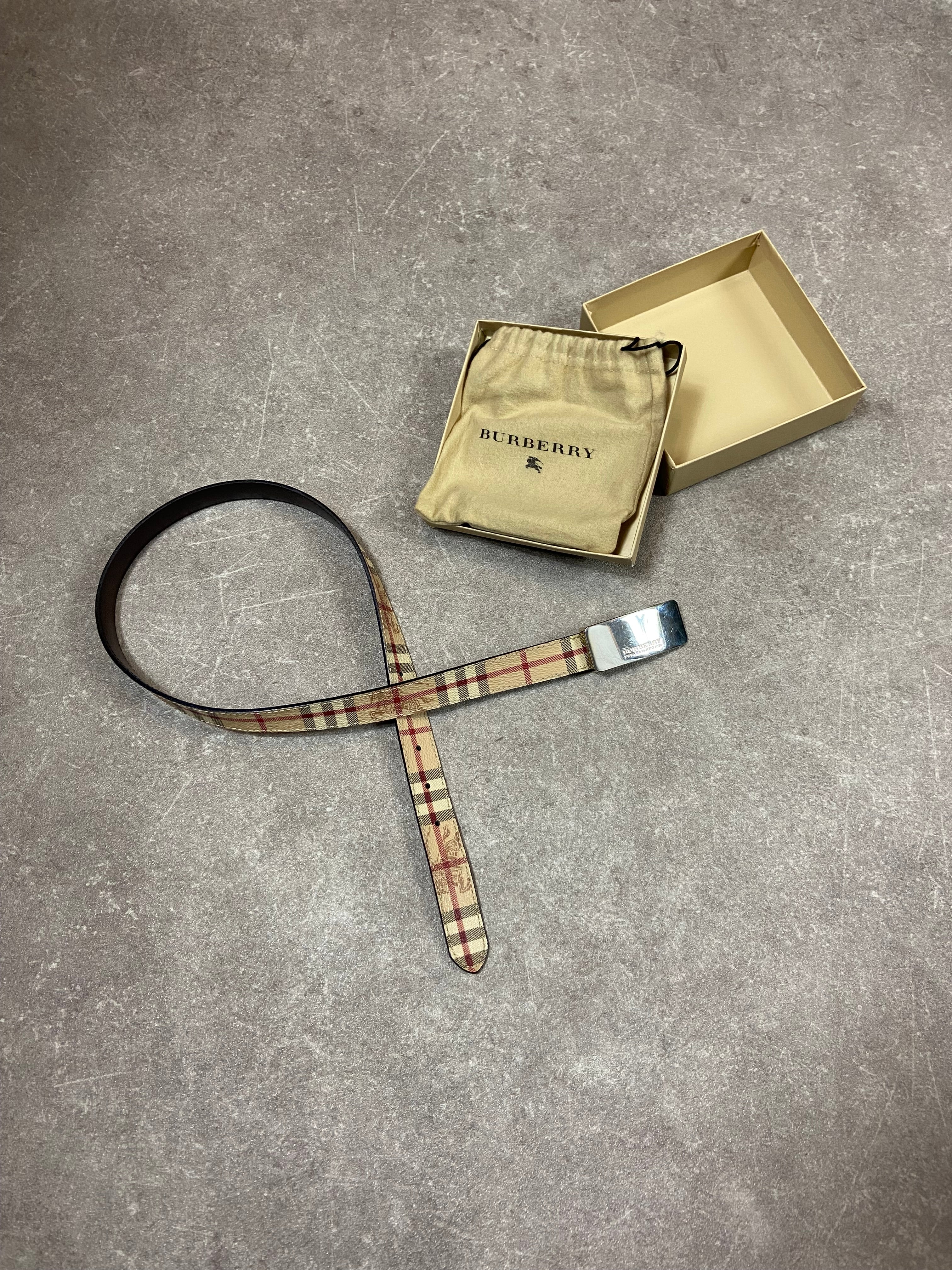 Burberry belt 88cm small
