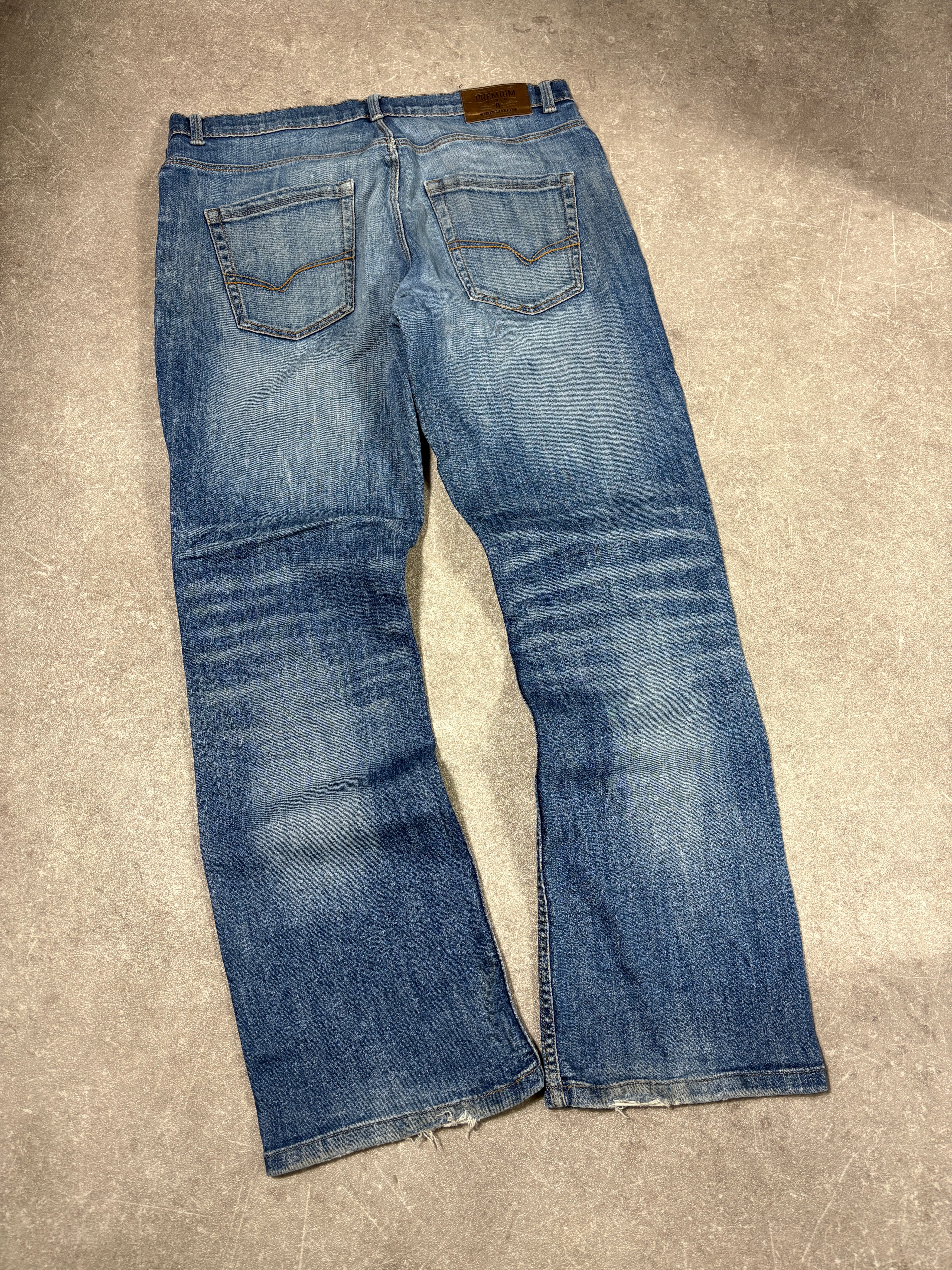 Designer Flared Jeans (M)-(L)