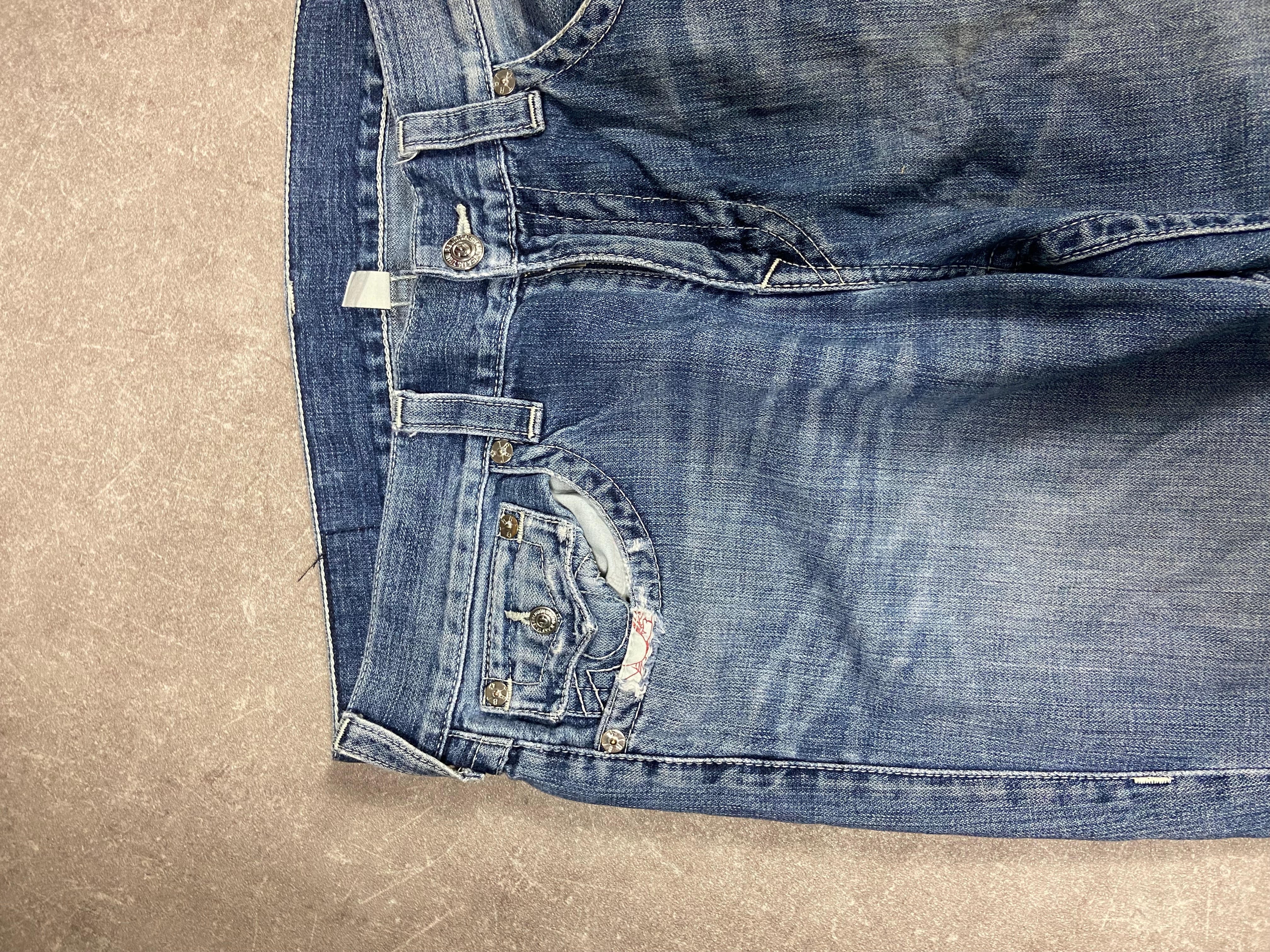 True Religion Jeans L