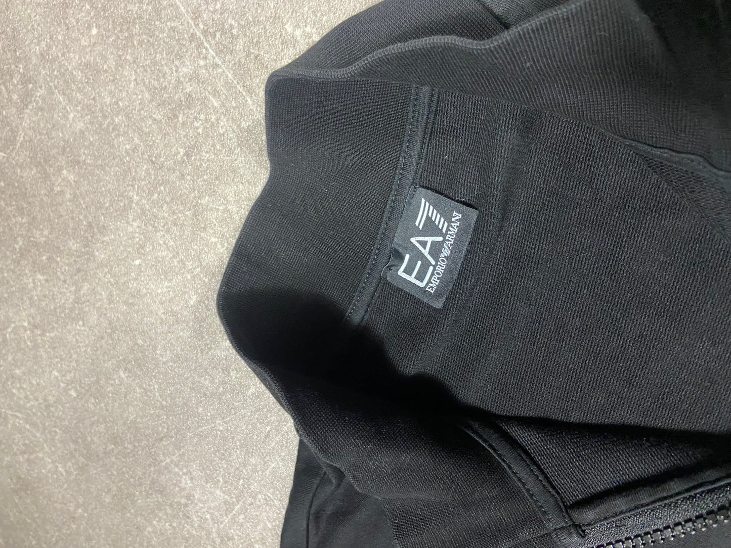 EA7 Jacke M