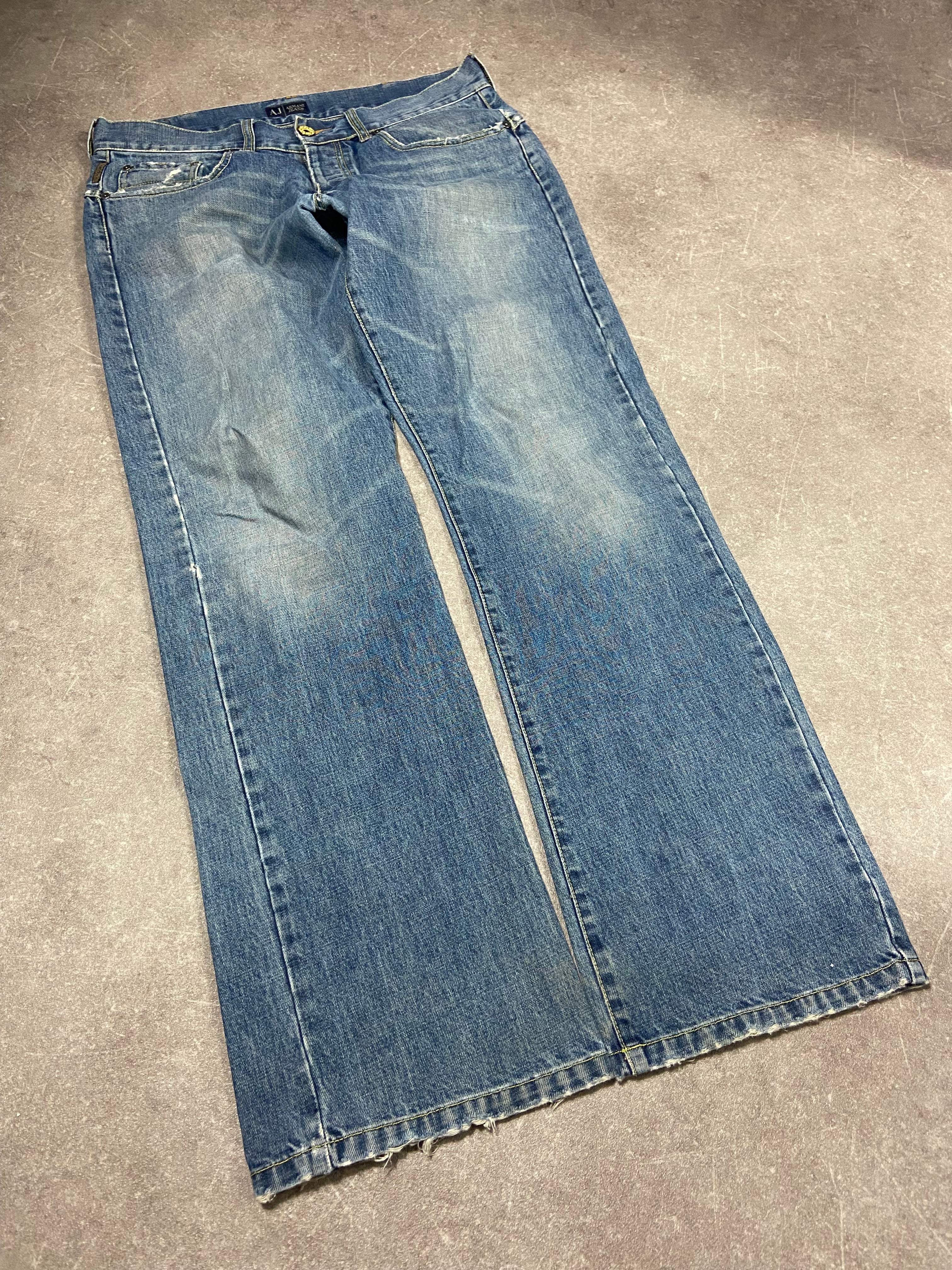 Armani Jeans M