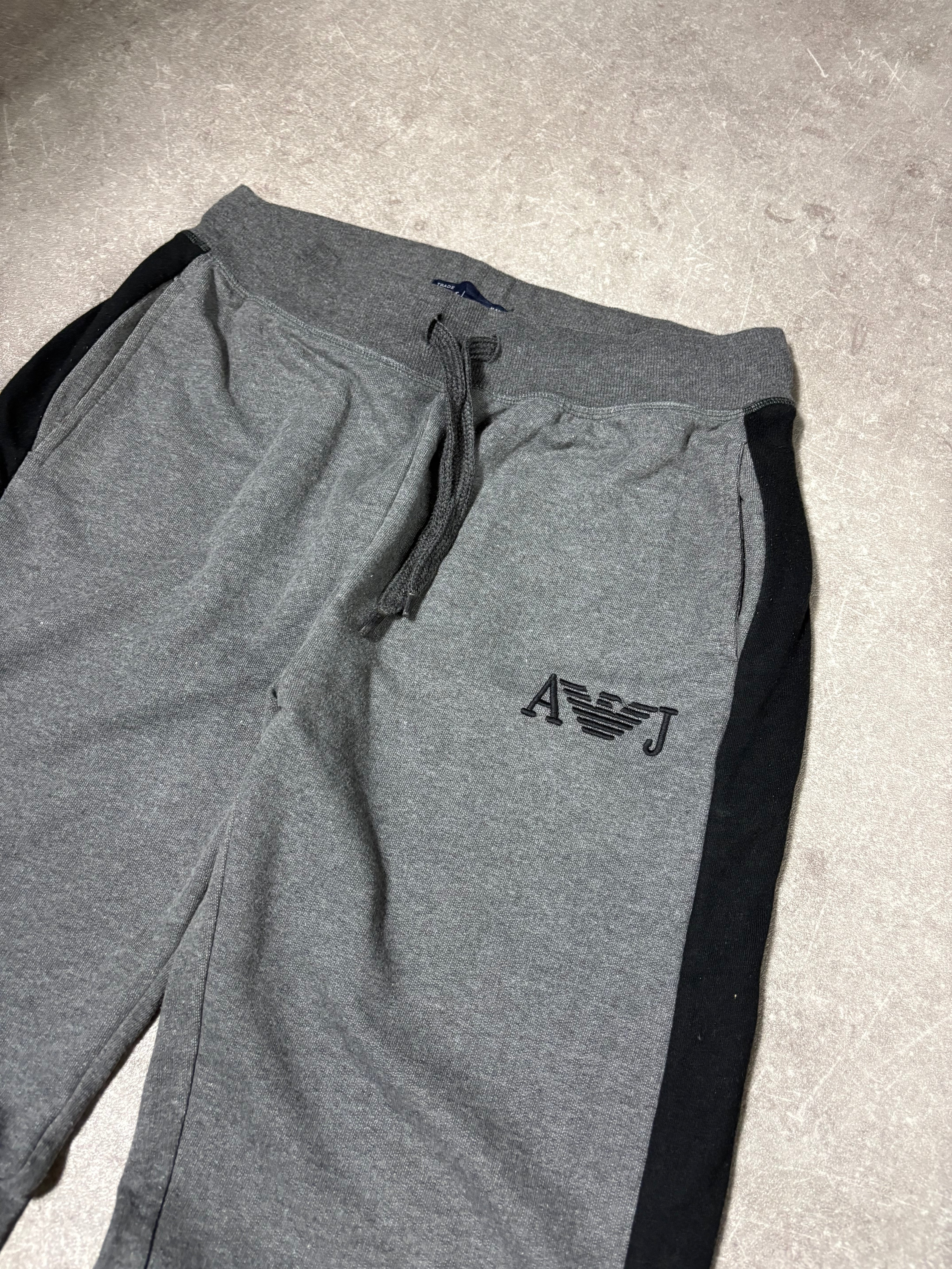 Emporio Armani flared jogger (M)