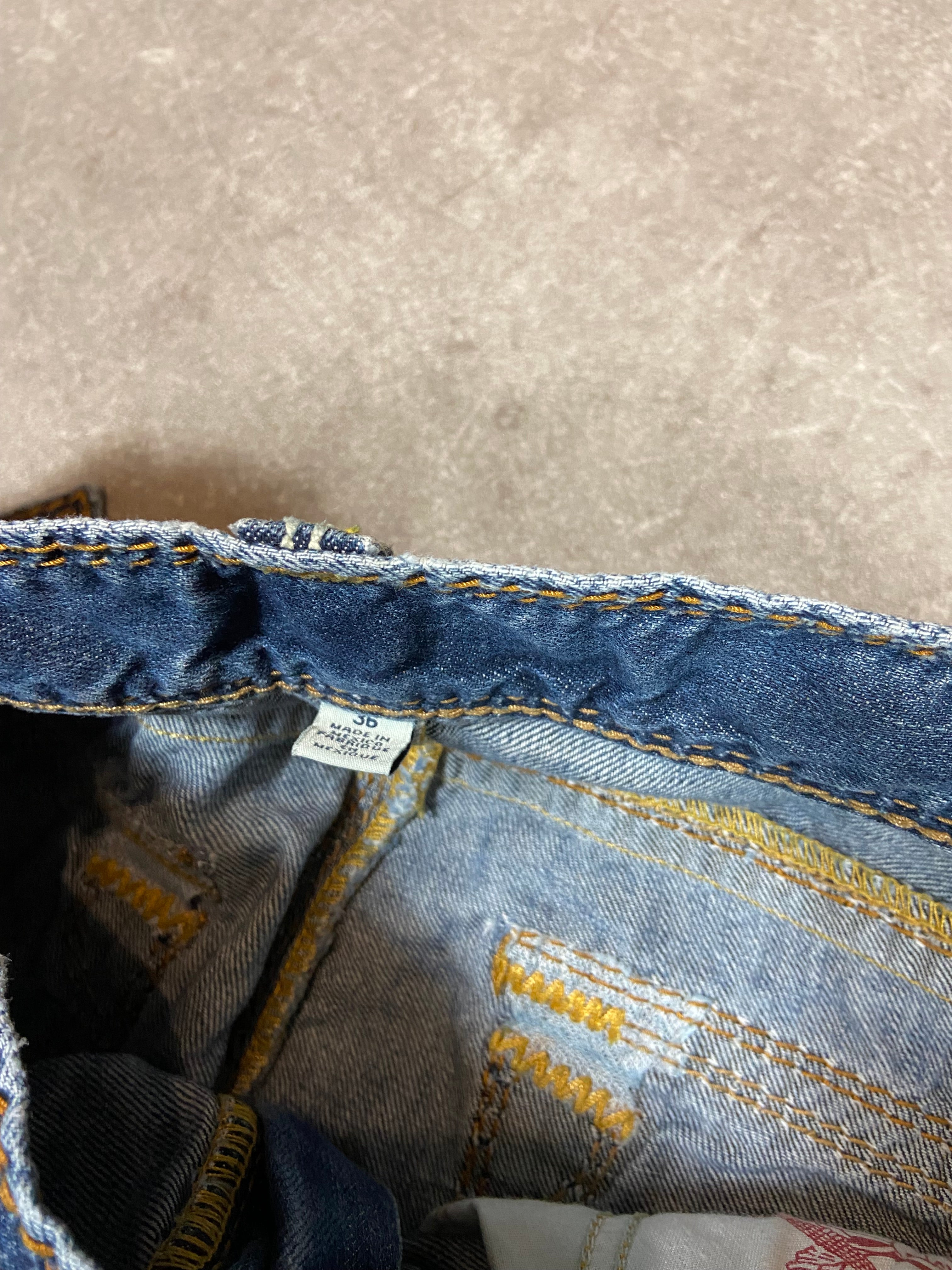 True Religion Jeans M-L