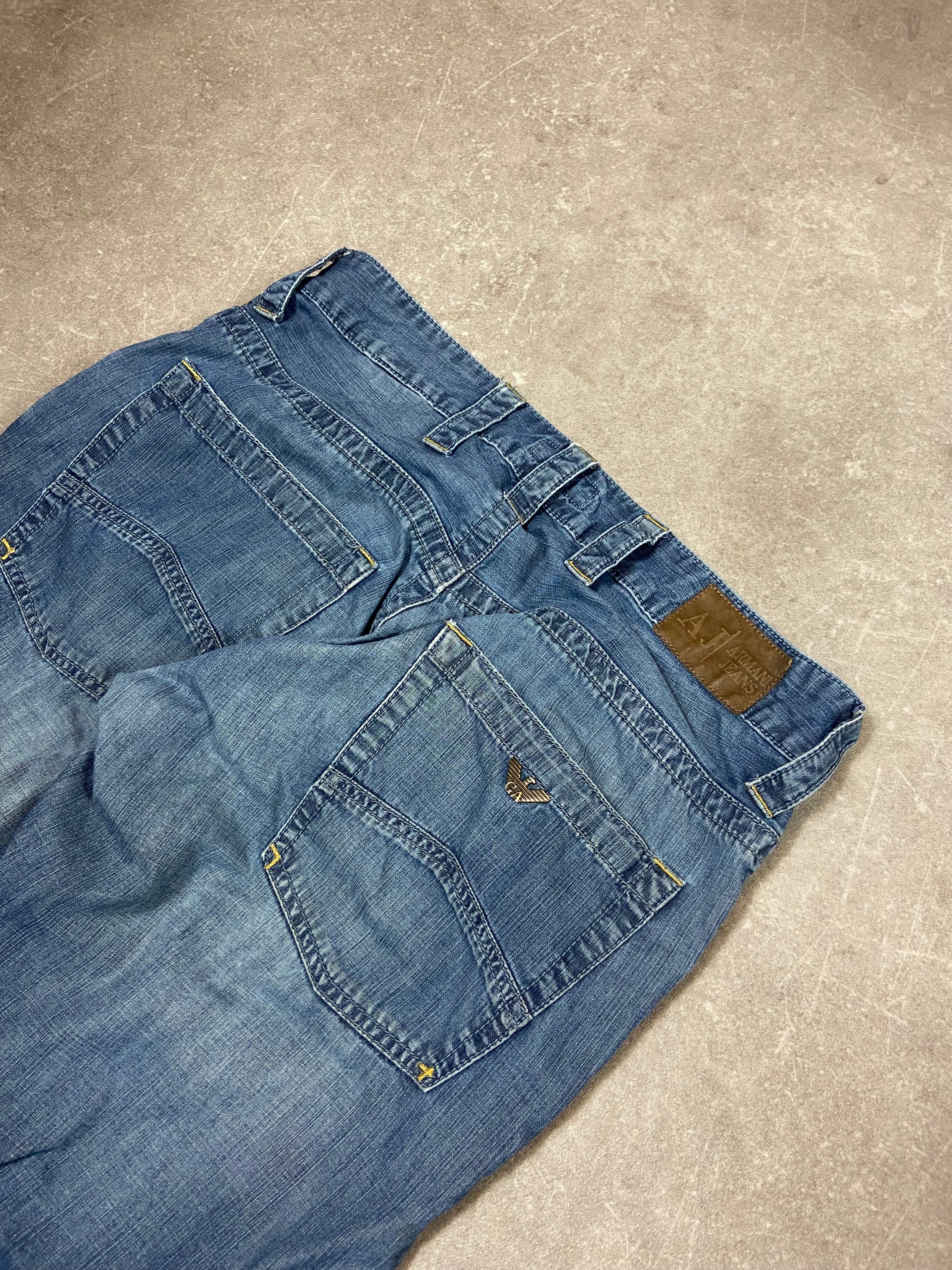 Armani Jeans M