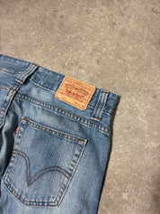 Levi’s Flared Jeans (M)-(L)