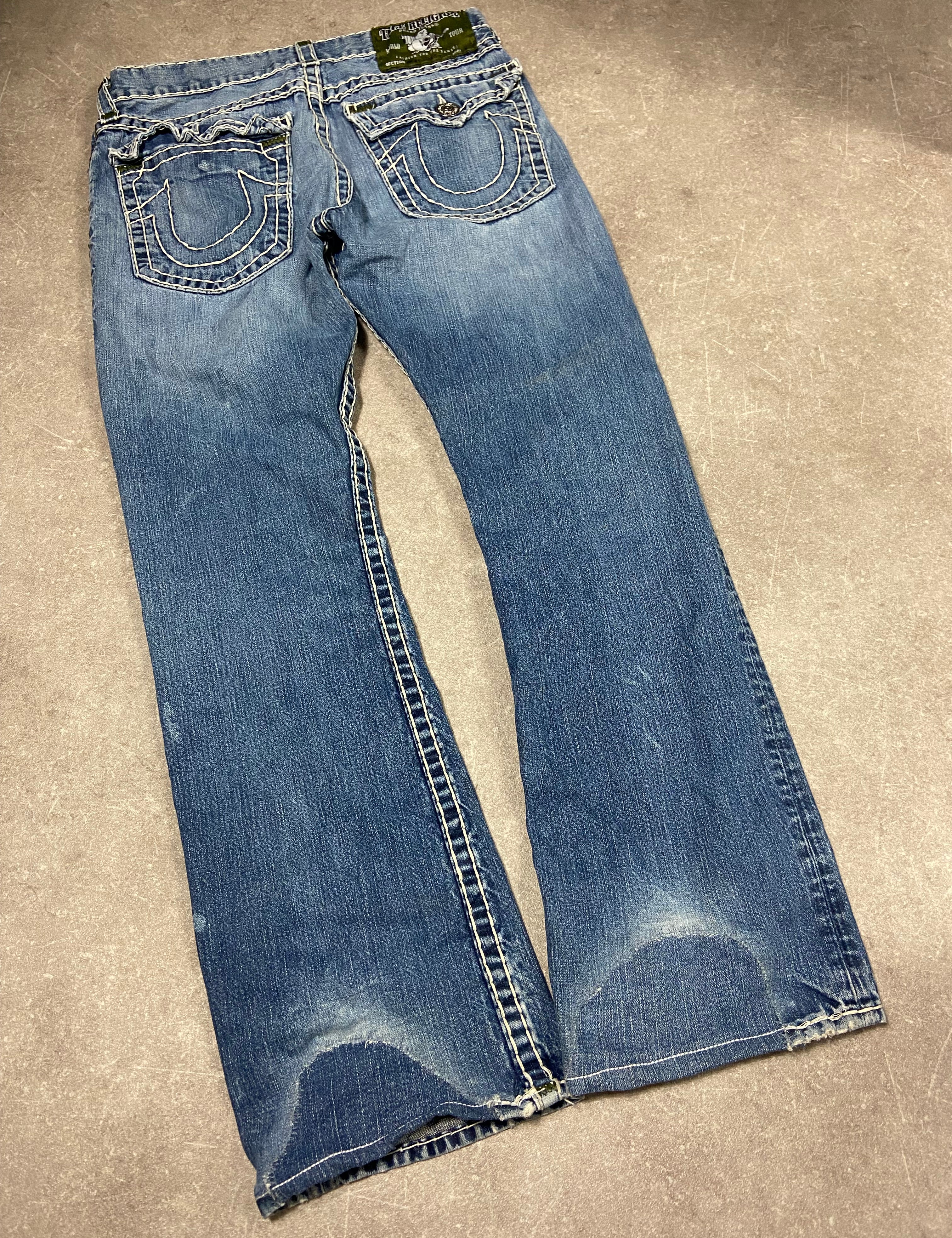81F96EEC-A530-46AE-806E-13E7D8BCA32D.jpg