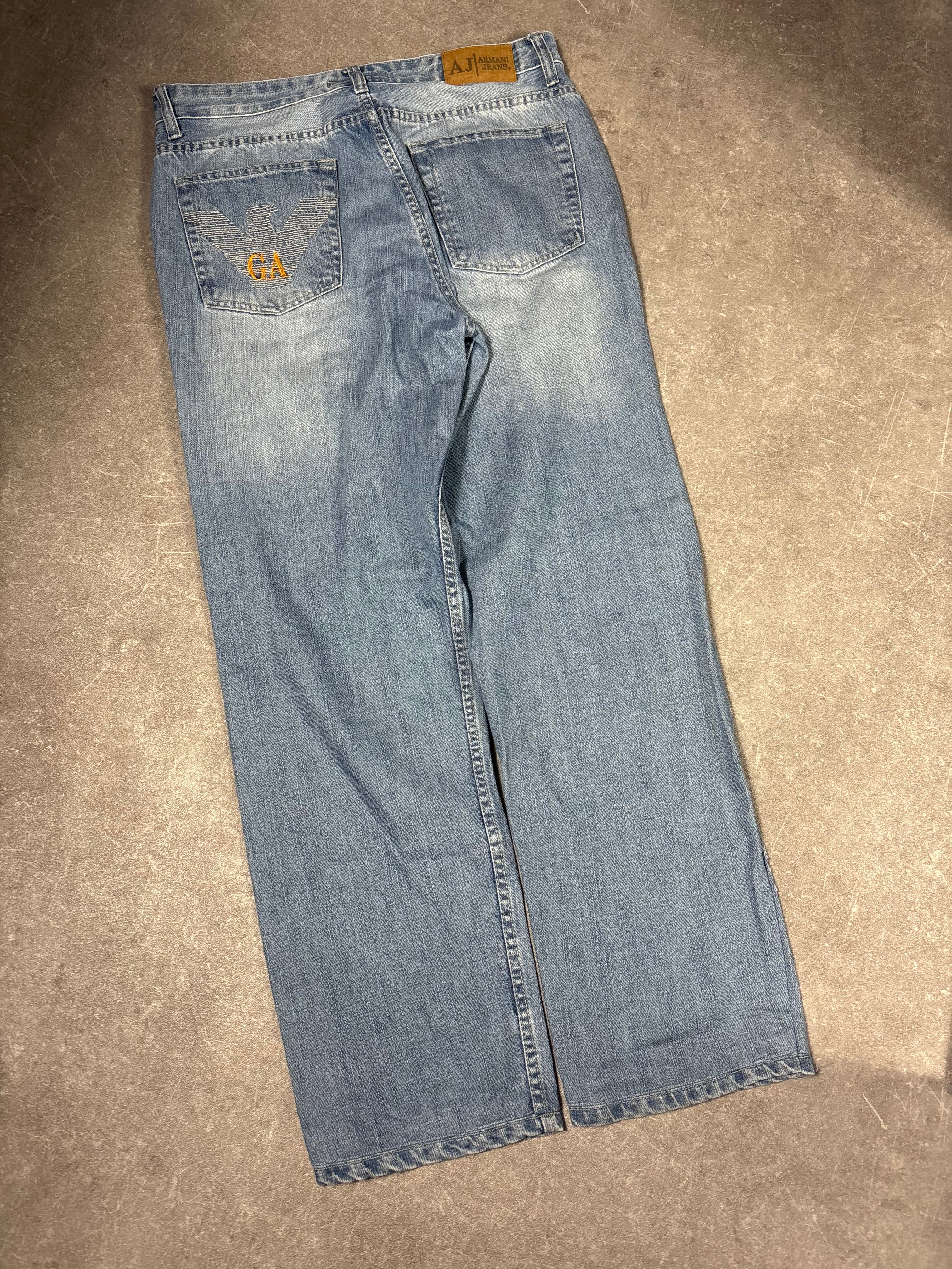 Emporio Armani Jeans (M)