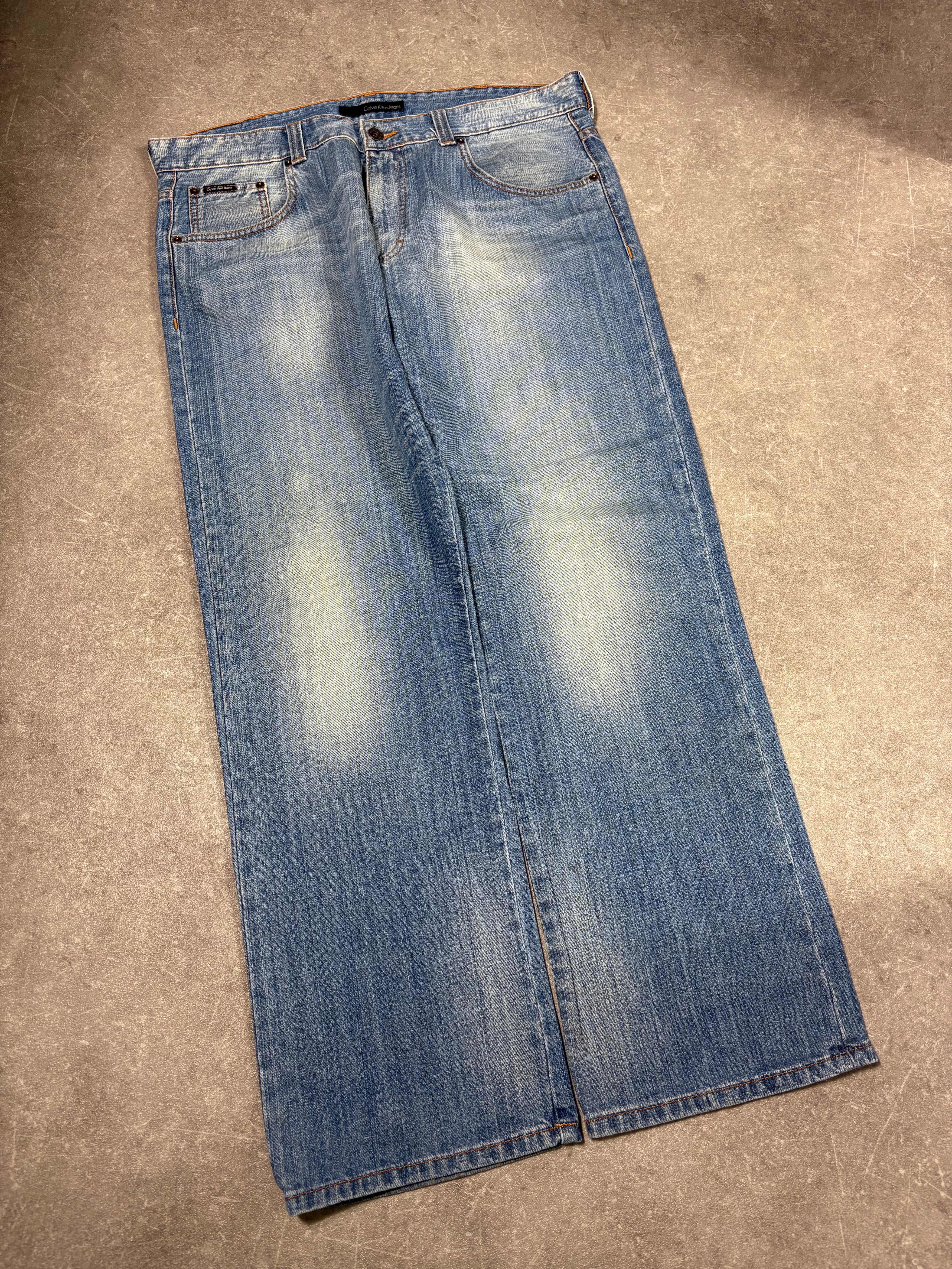 Calvin Klein Jeans (L)