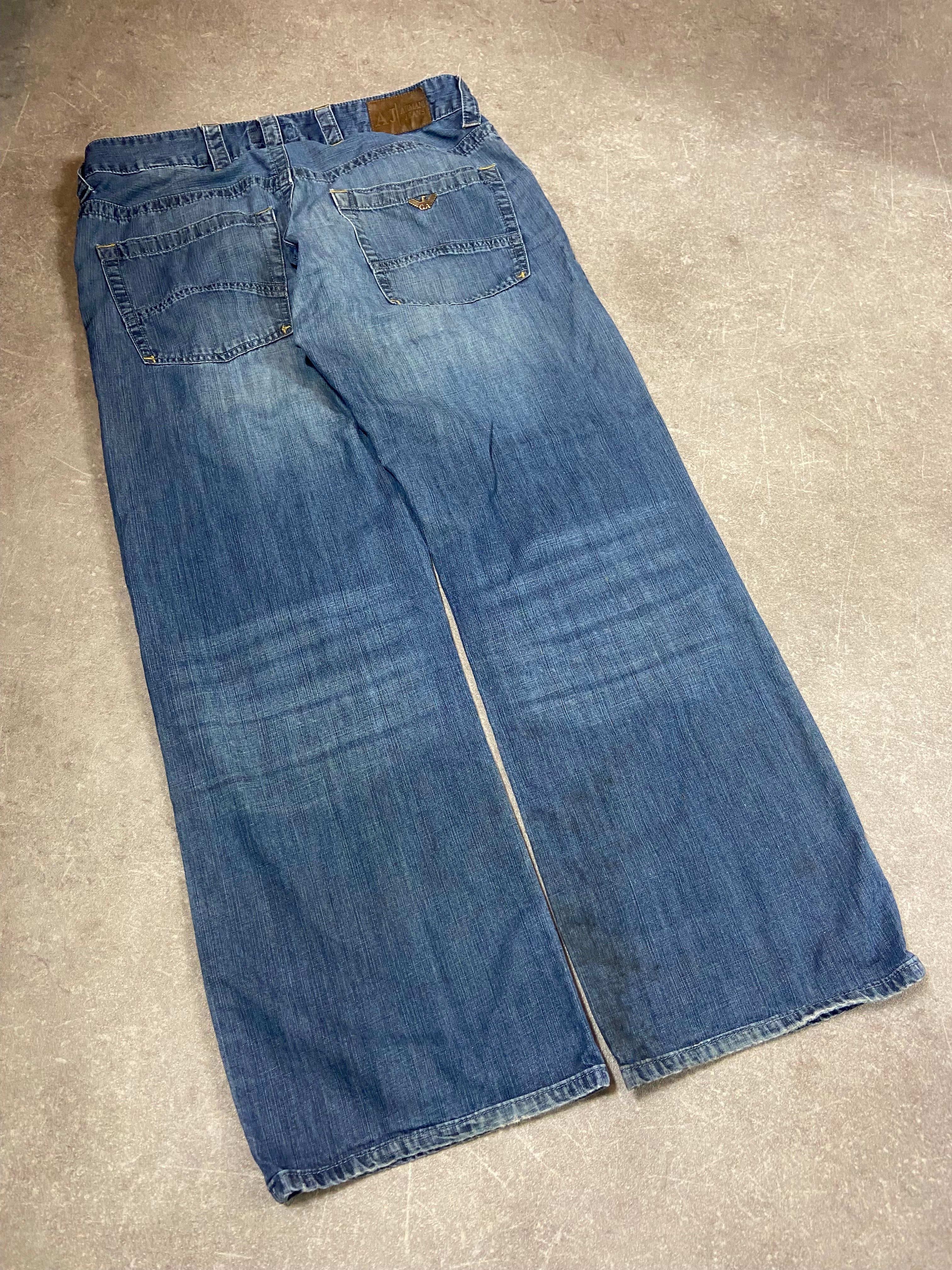 Armani Jeans M
