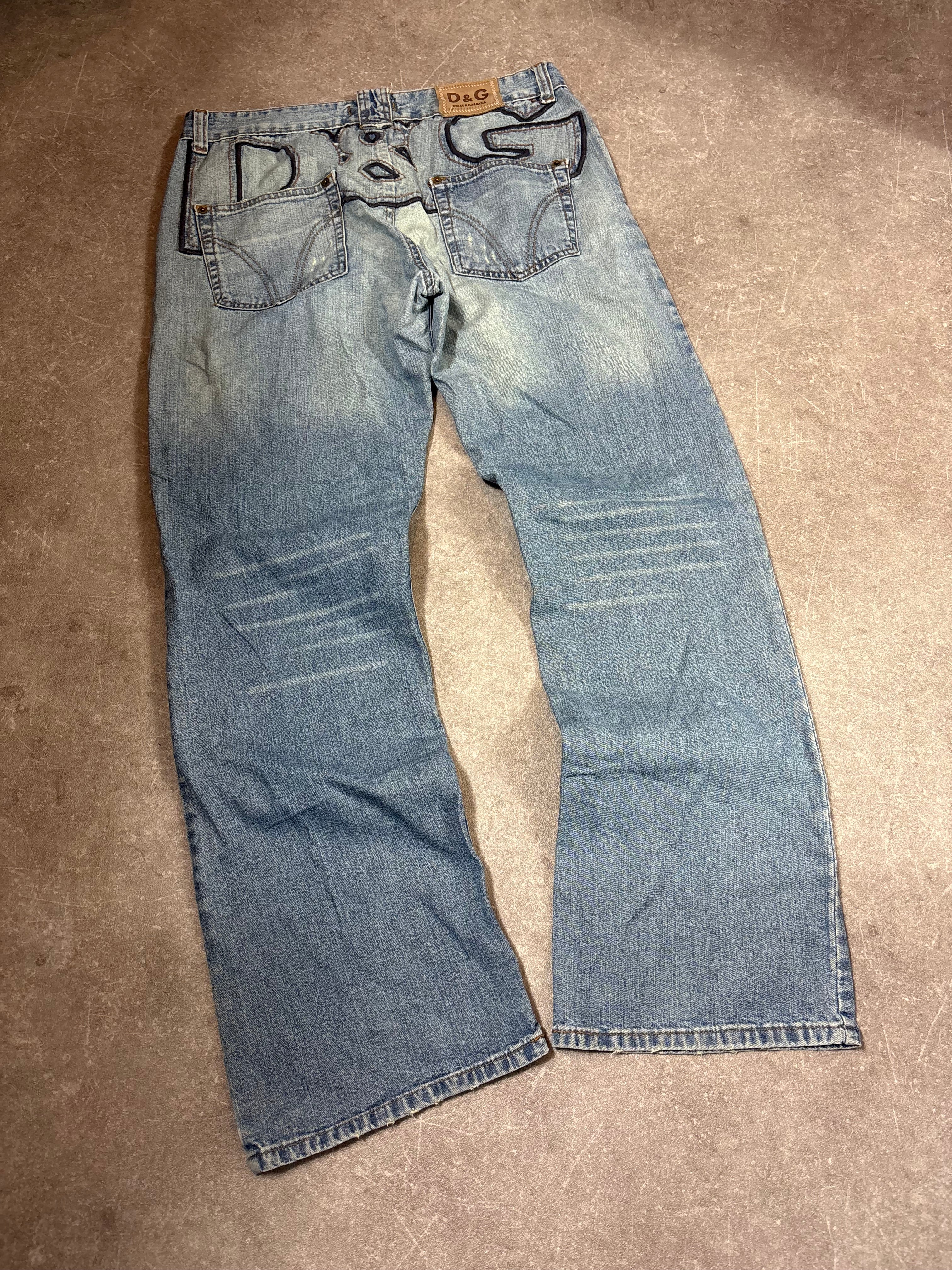 Dolce Gabbana Flared Jeans (M) -(L)