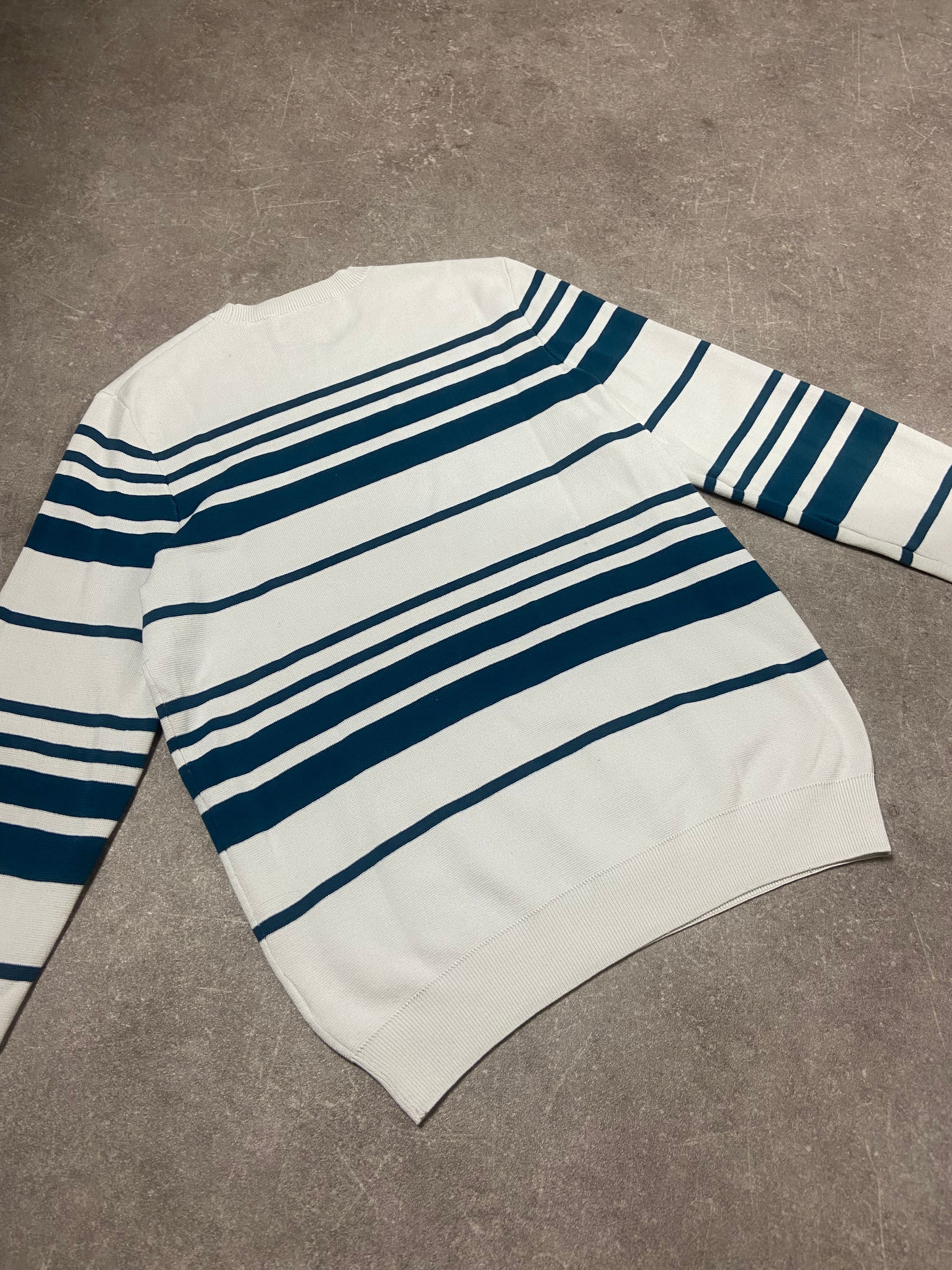 Lacoste Sweater S-M