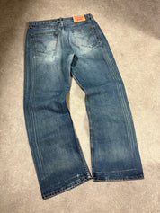 Levis 501 Flared Jeans (M)-(L)