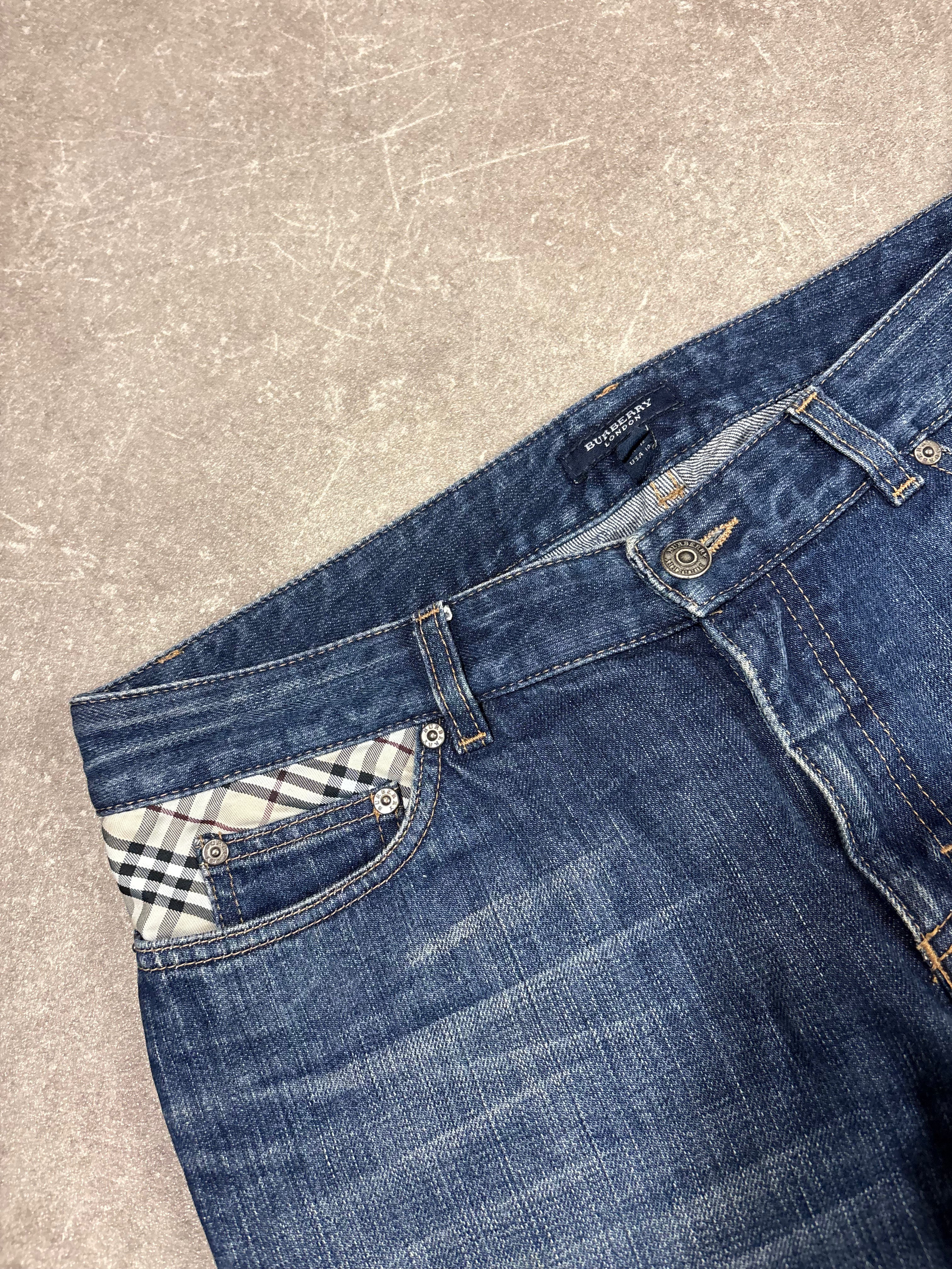 Burberry Jeans M