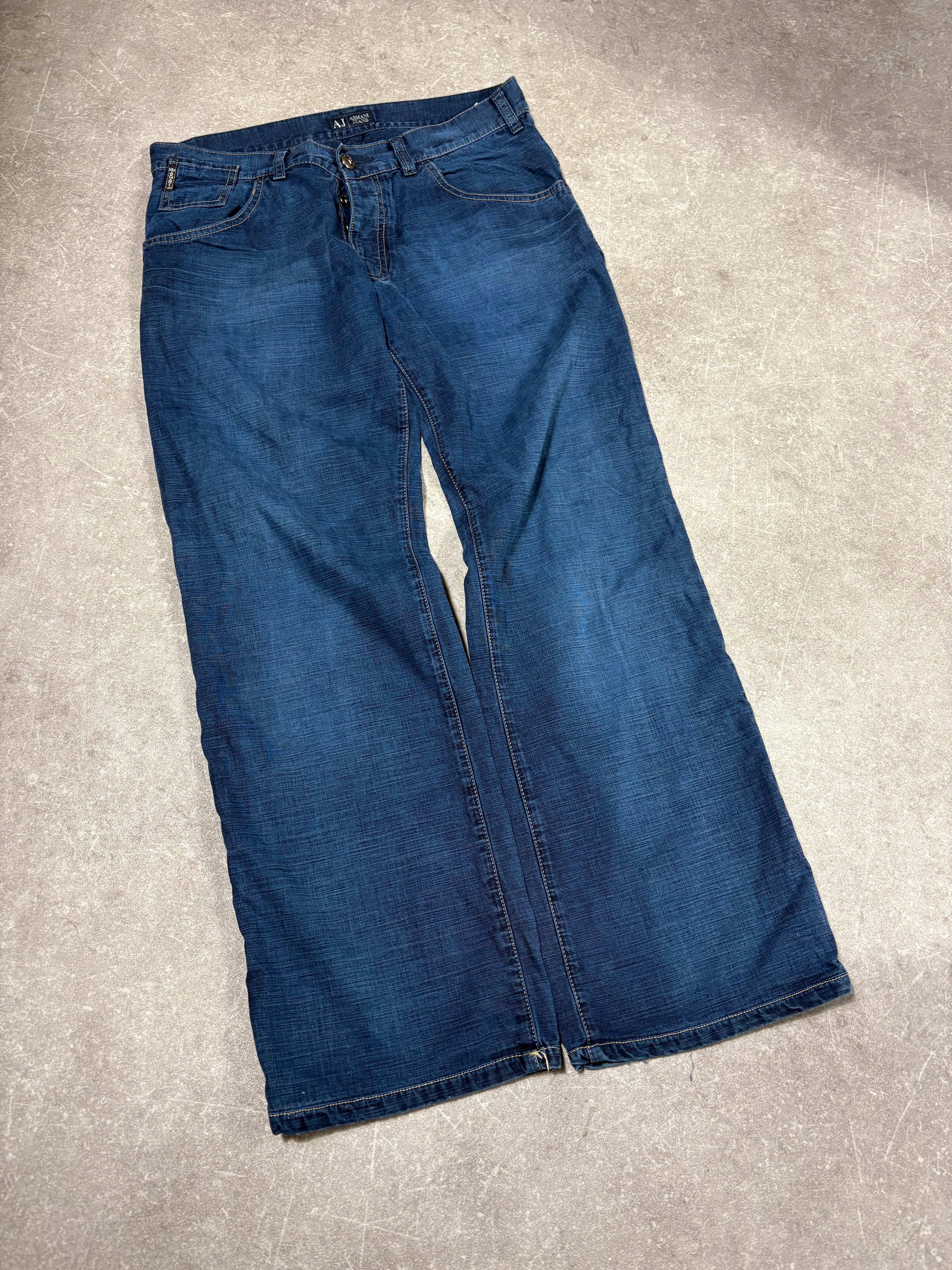 Armani Jeans M