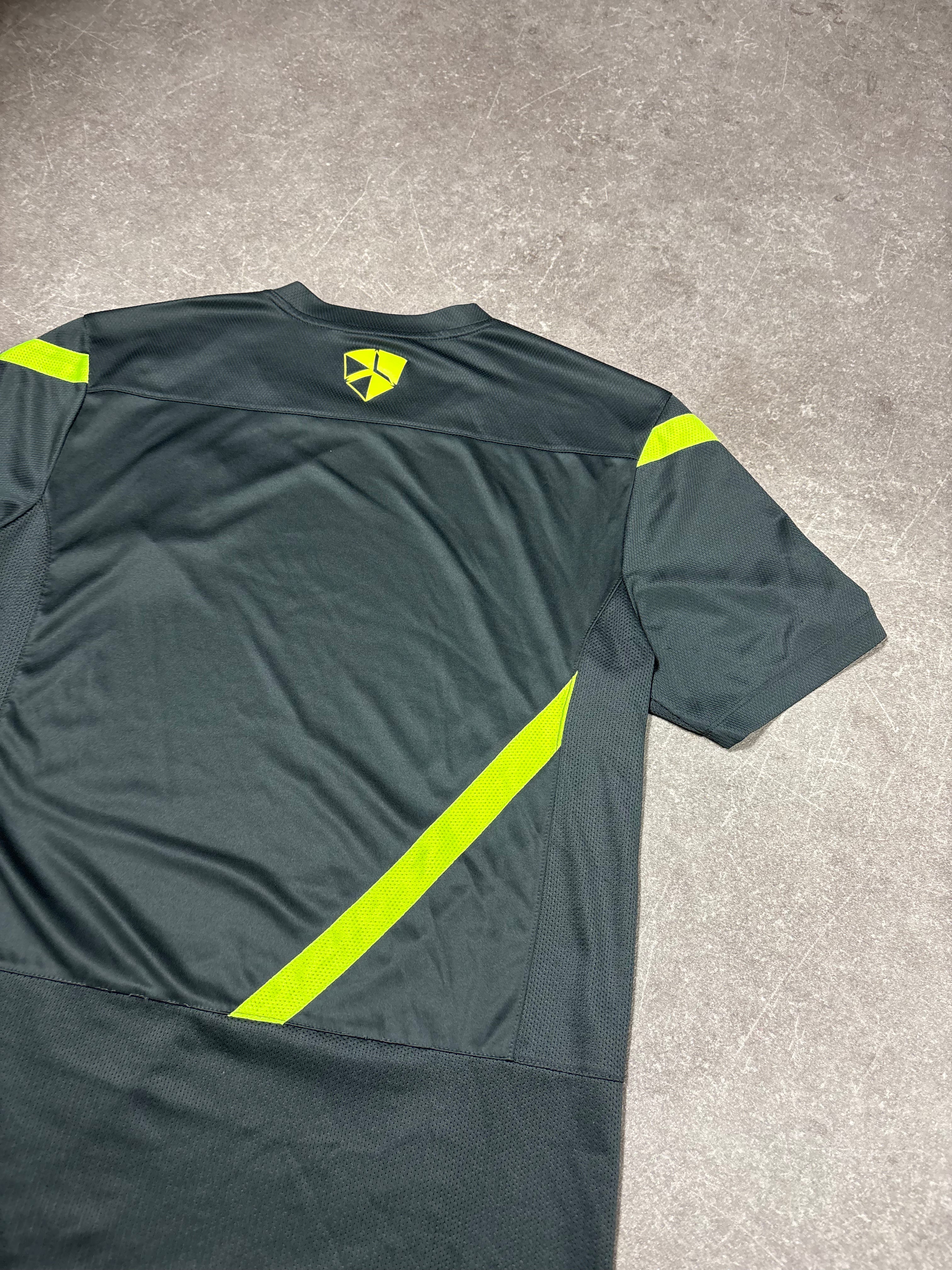Nike X Brasil Shirt M