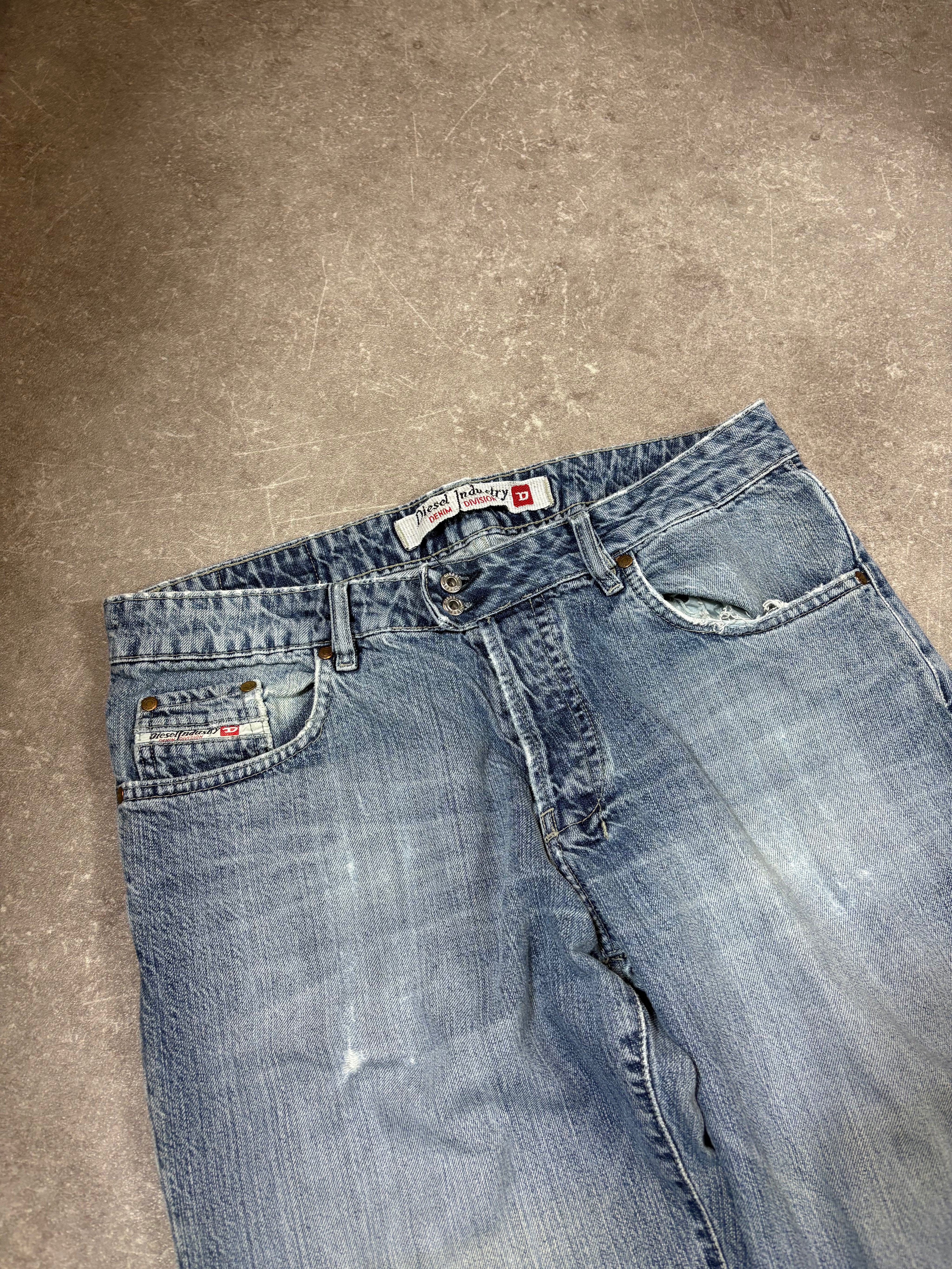 Diesel Jeans (M)-(L)