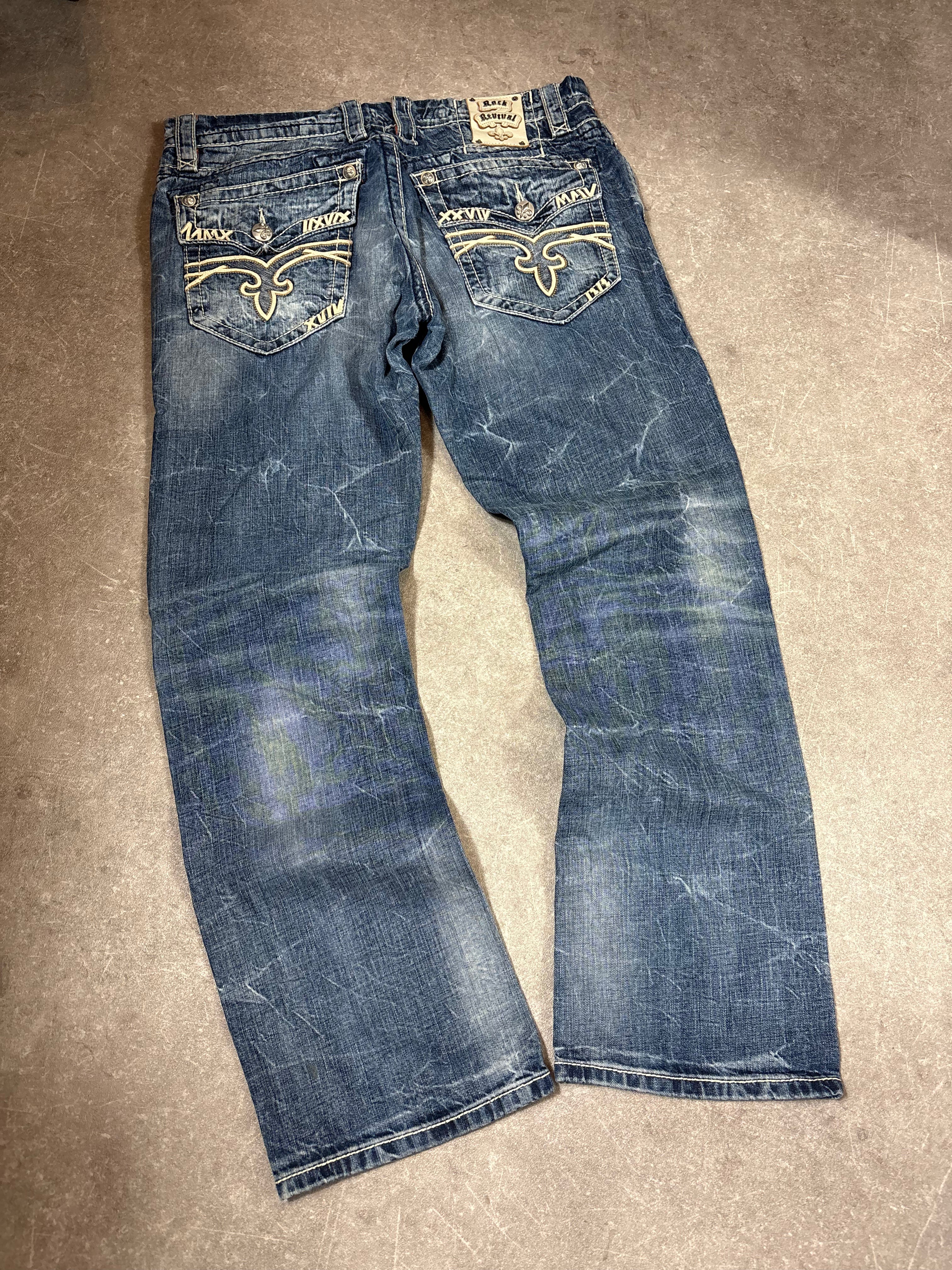 Rock Revival Flared Jeans (M)-(L)