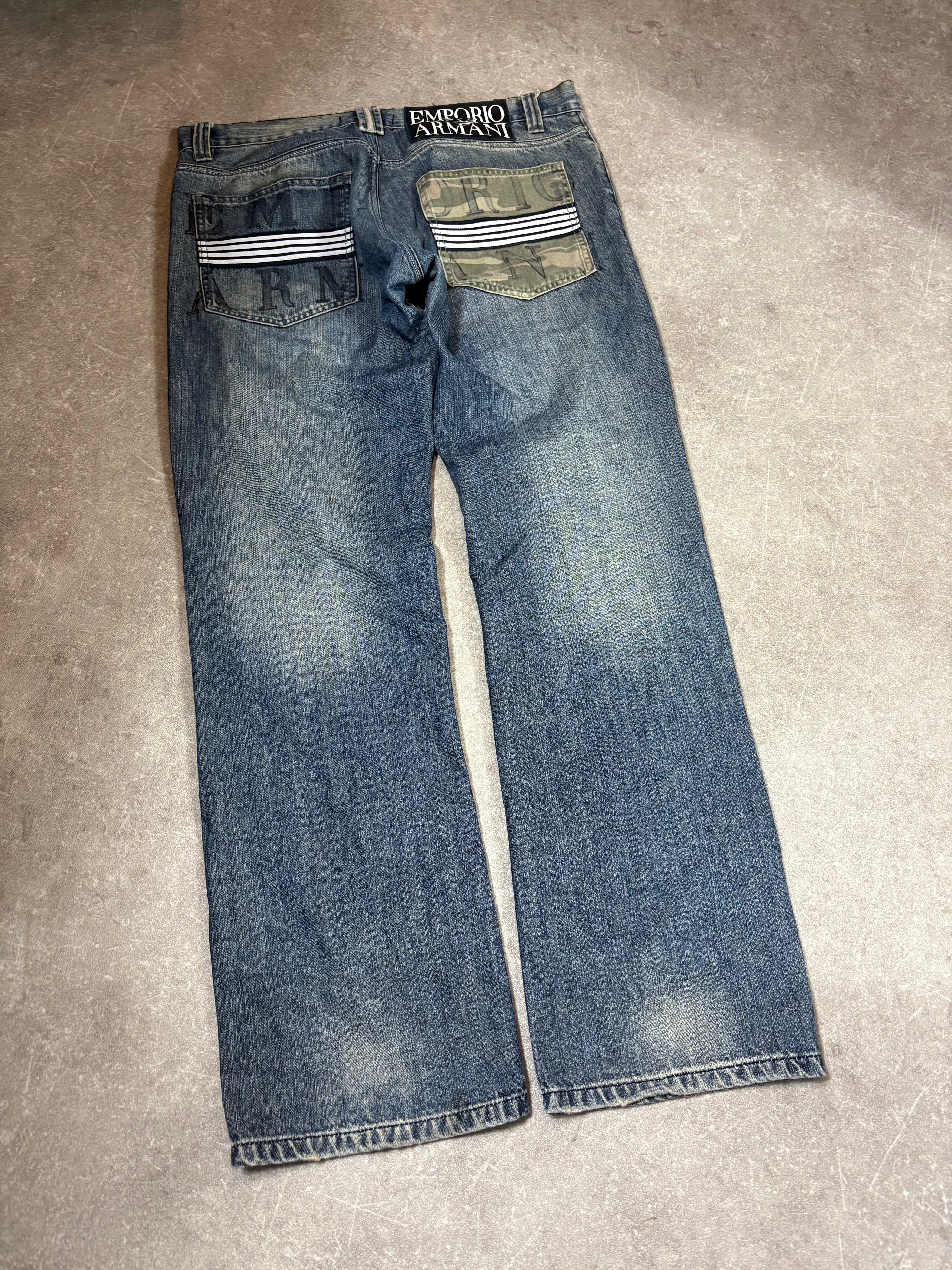 Emporio Armani Jeans (M)-(L)