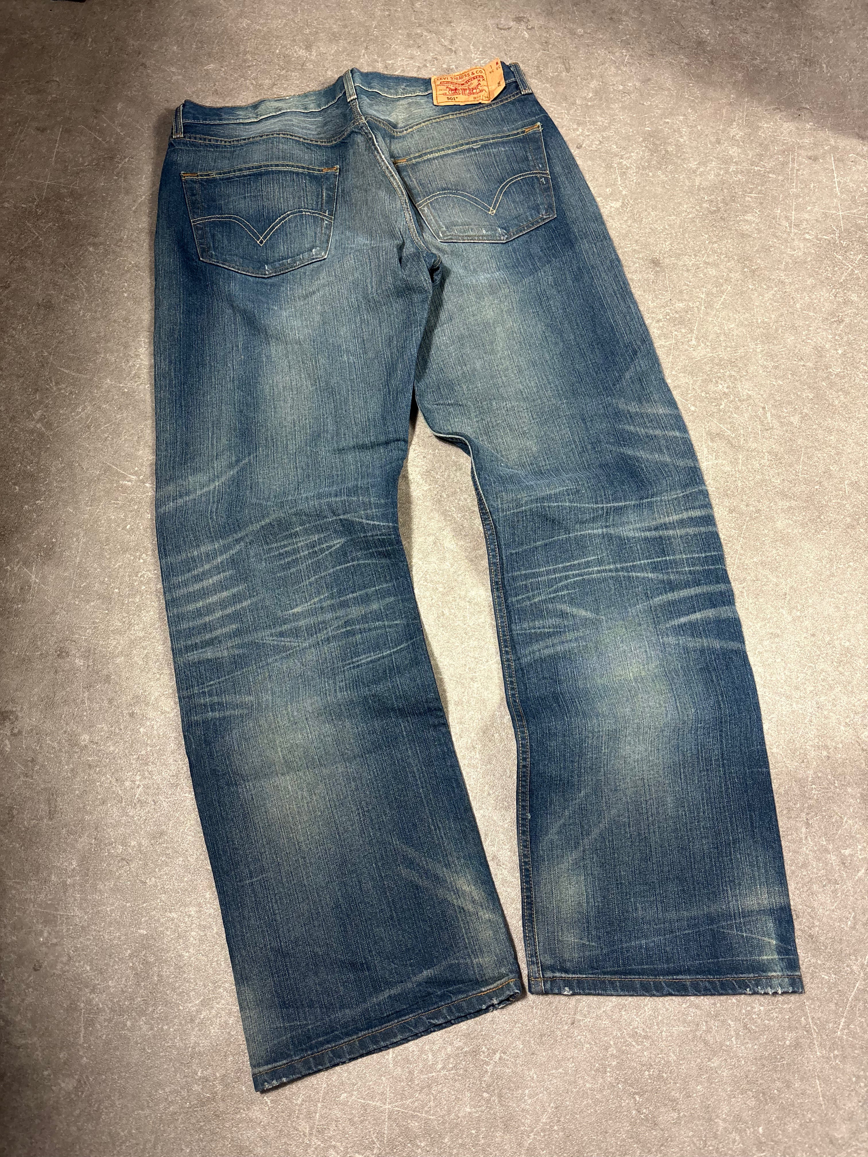 Levis 501 Jeans (L)