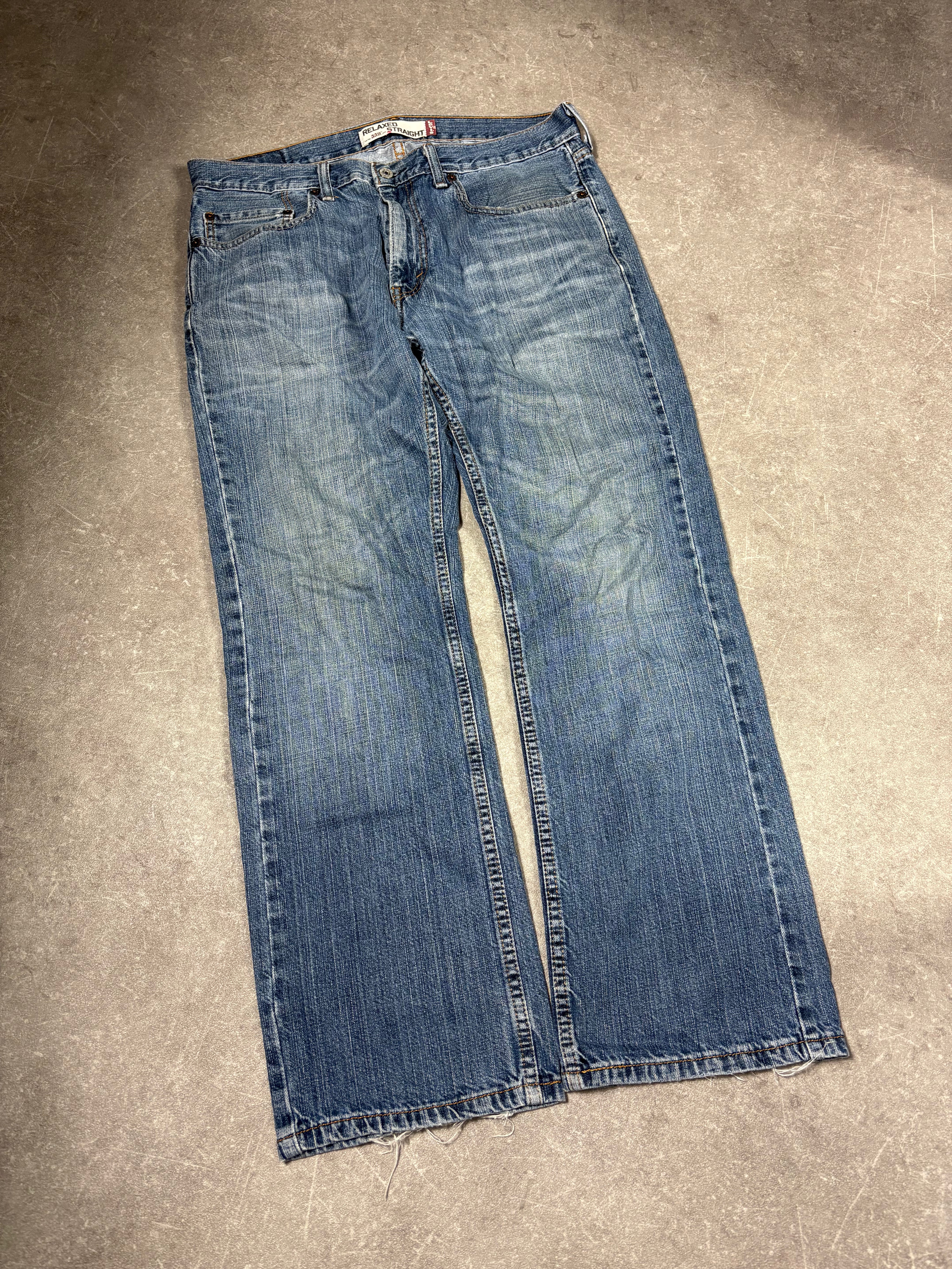 Levis 501 Jeans (L)
