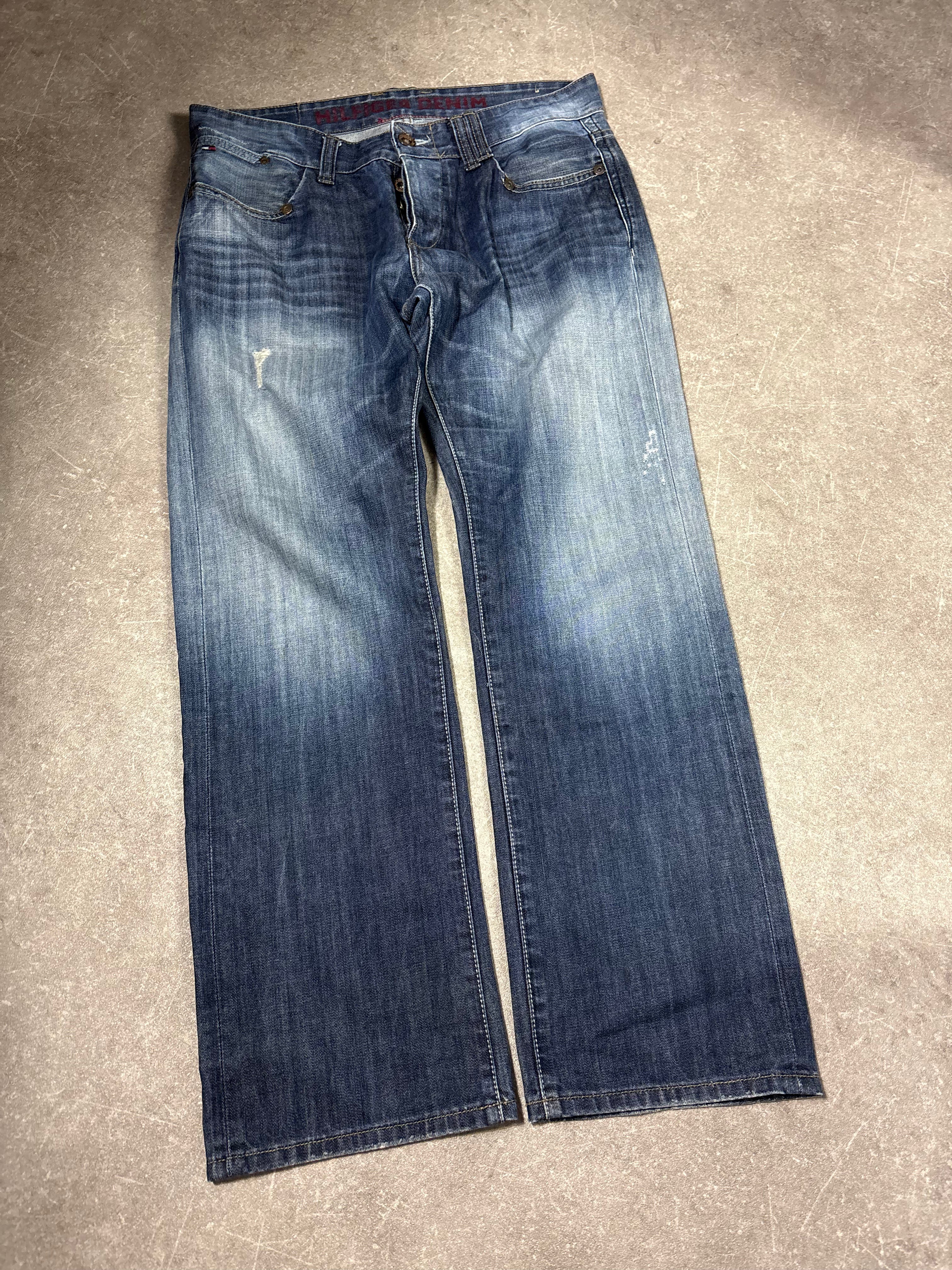 Tommy Hilfiger Washed Jeans (M)