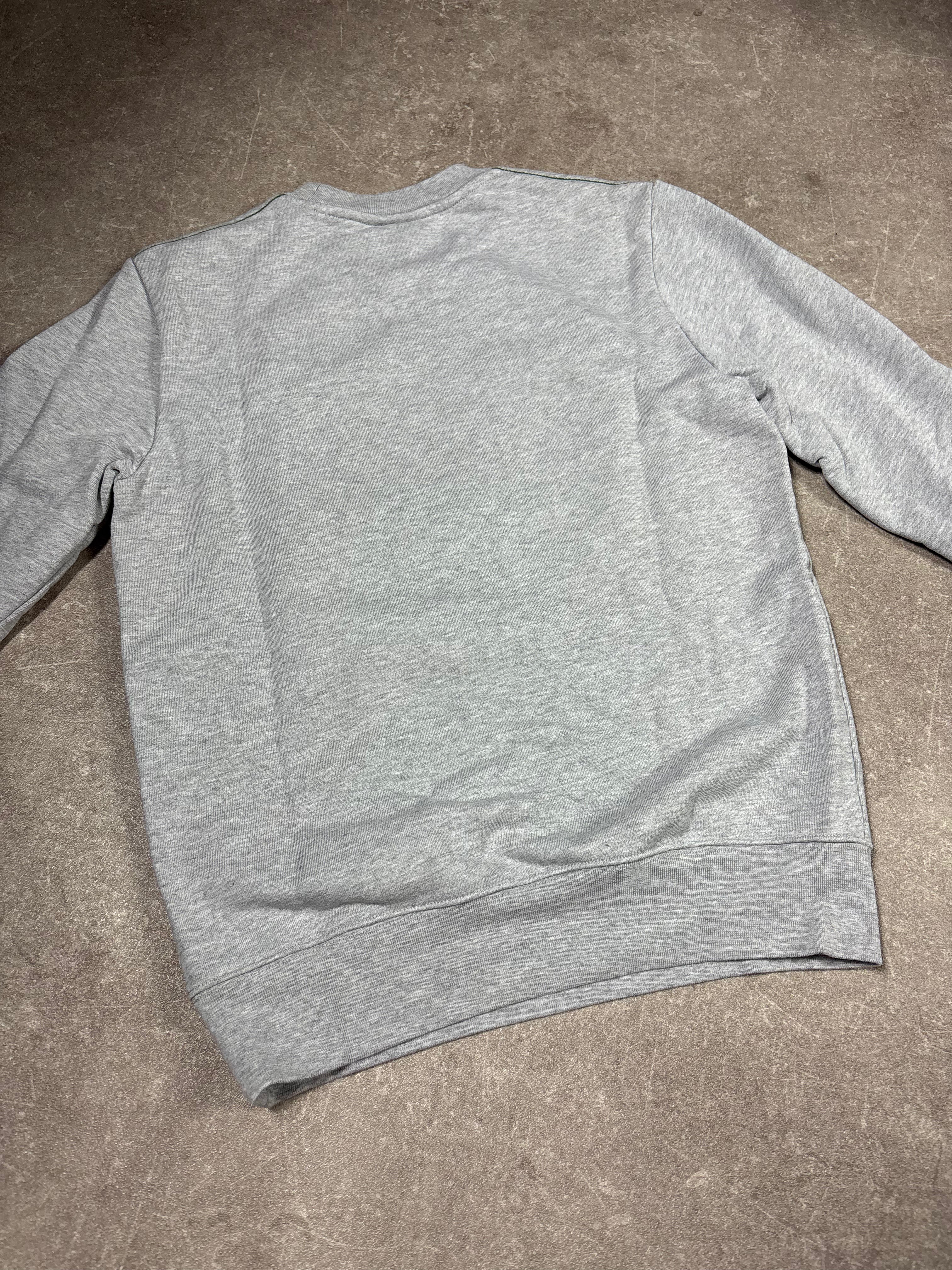 Lacoste Sweater (S)-(M)