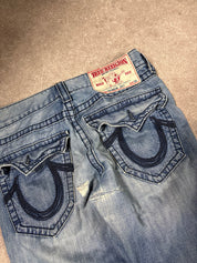 True Religion Flared Jeans (M)