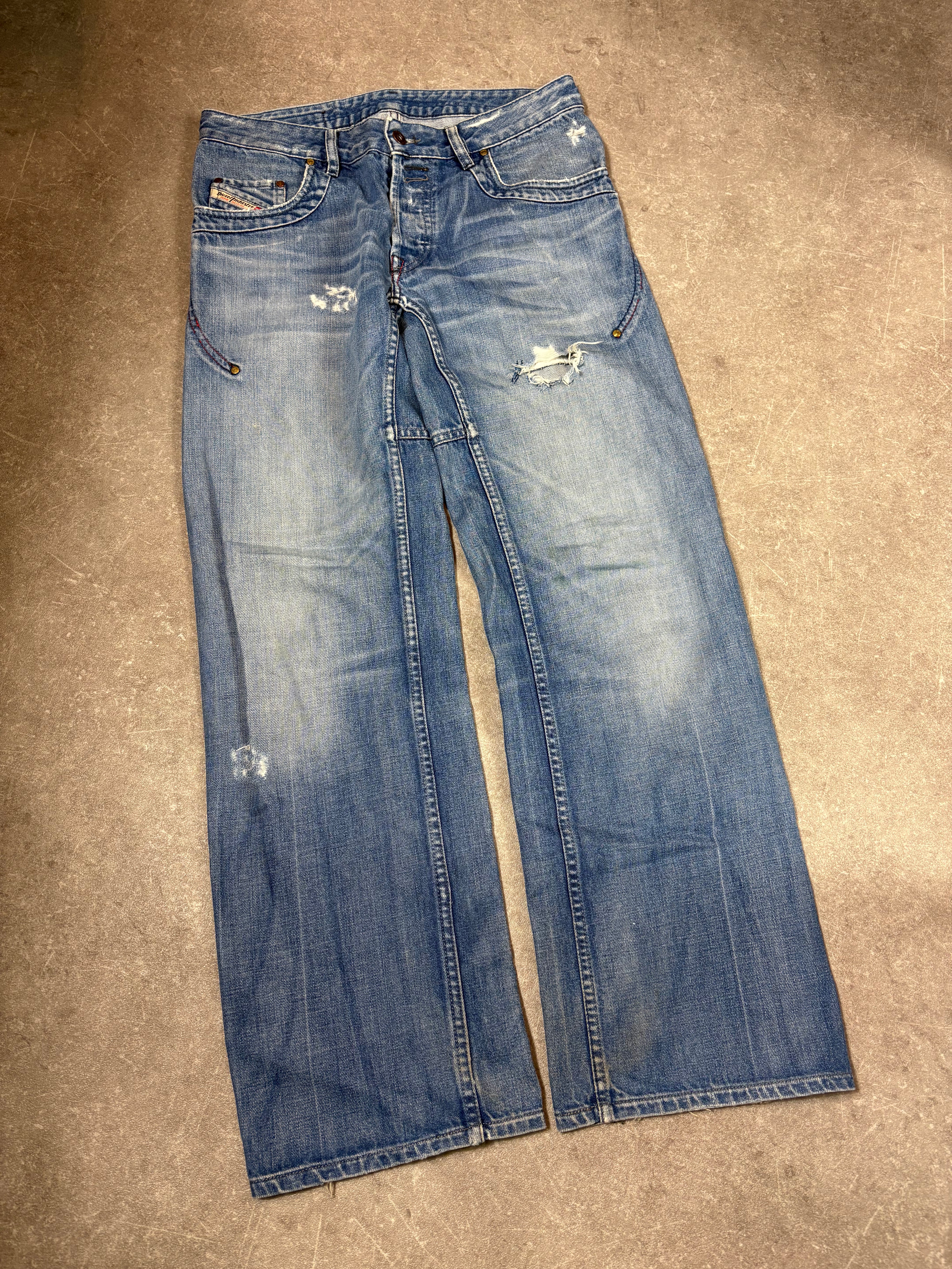 Diesel Flared Jeans (M)