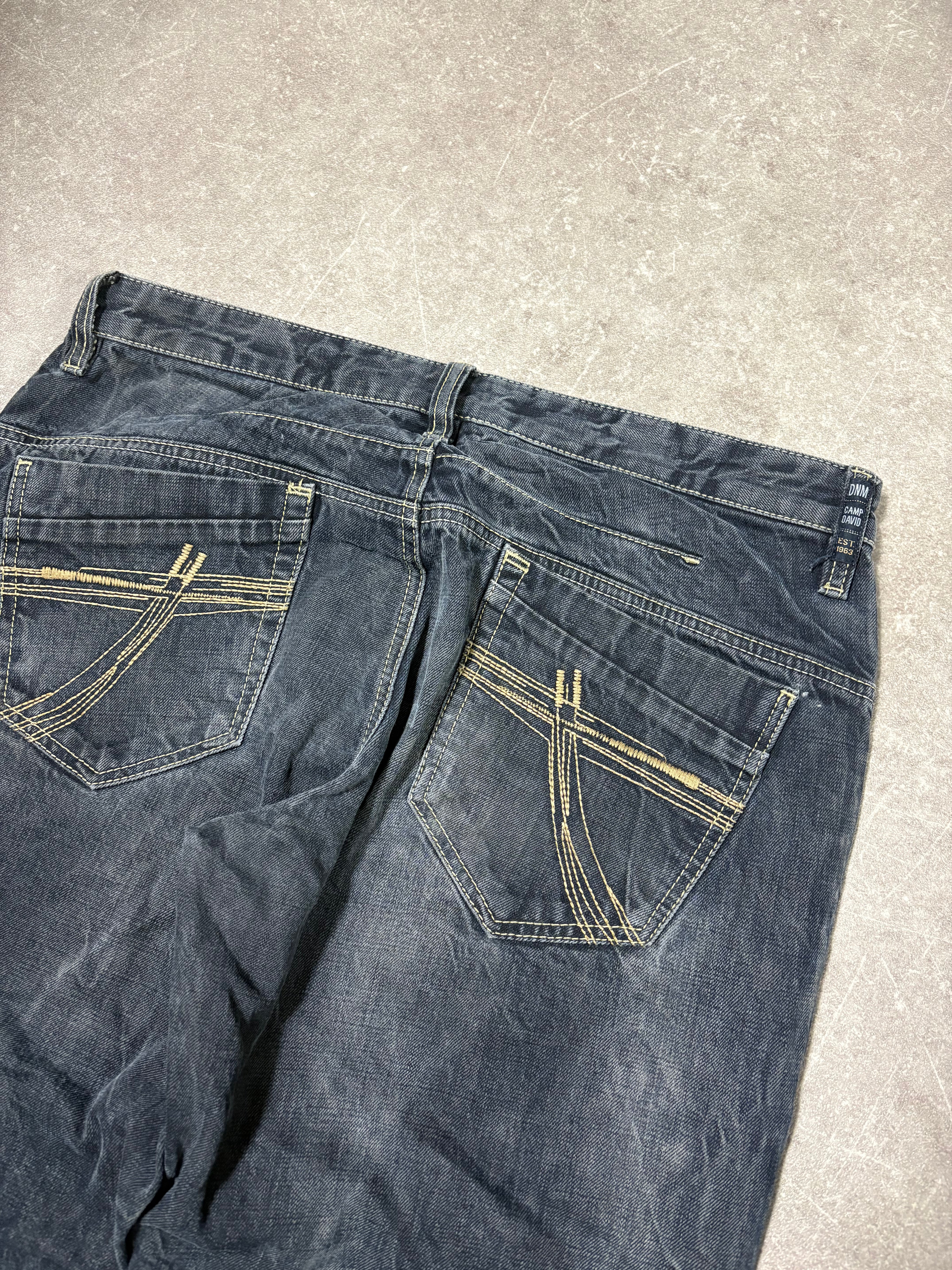 Camp David jeans (L)