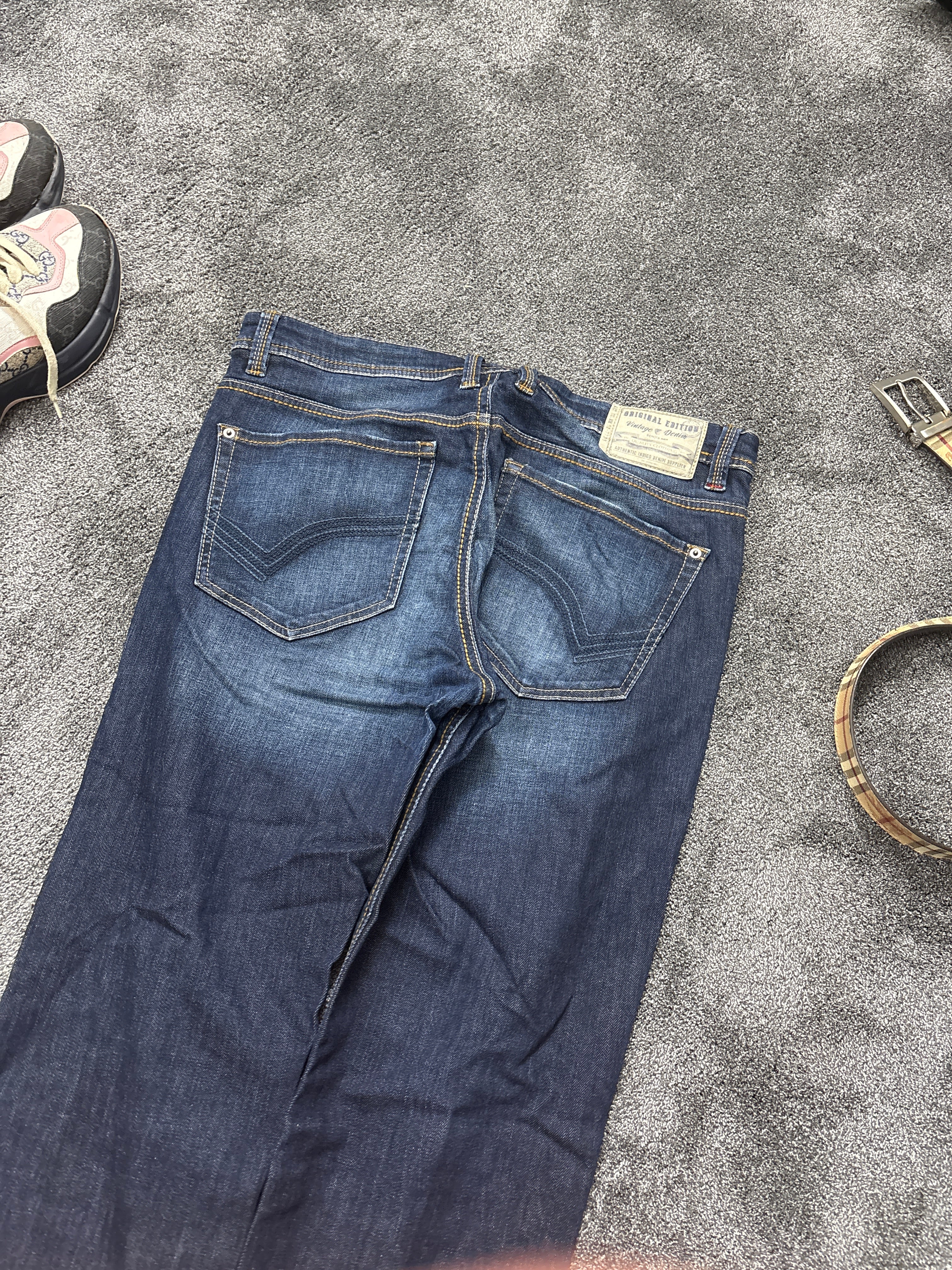 Washed Denim (M)