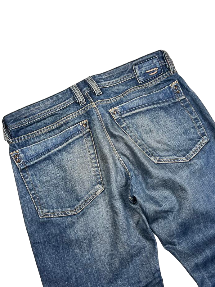 Diesel Straight Jeans (M)