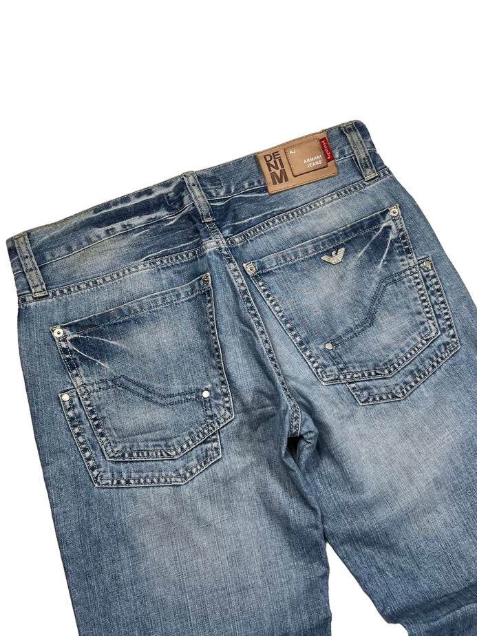 Armani Straight Jeans (M)