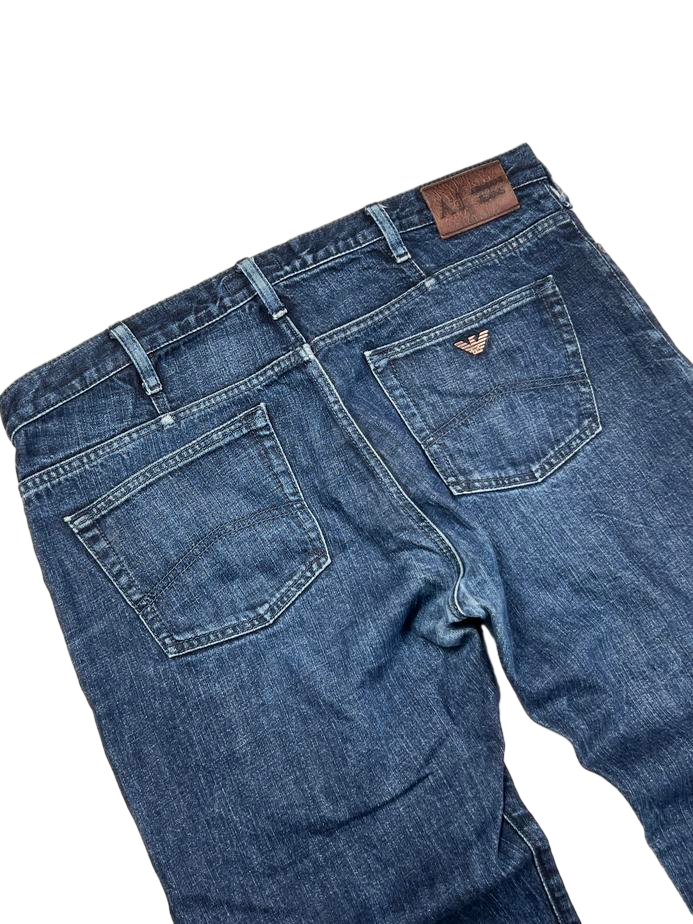 Armani Straight Jeans (M)