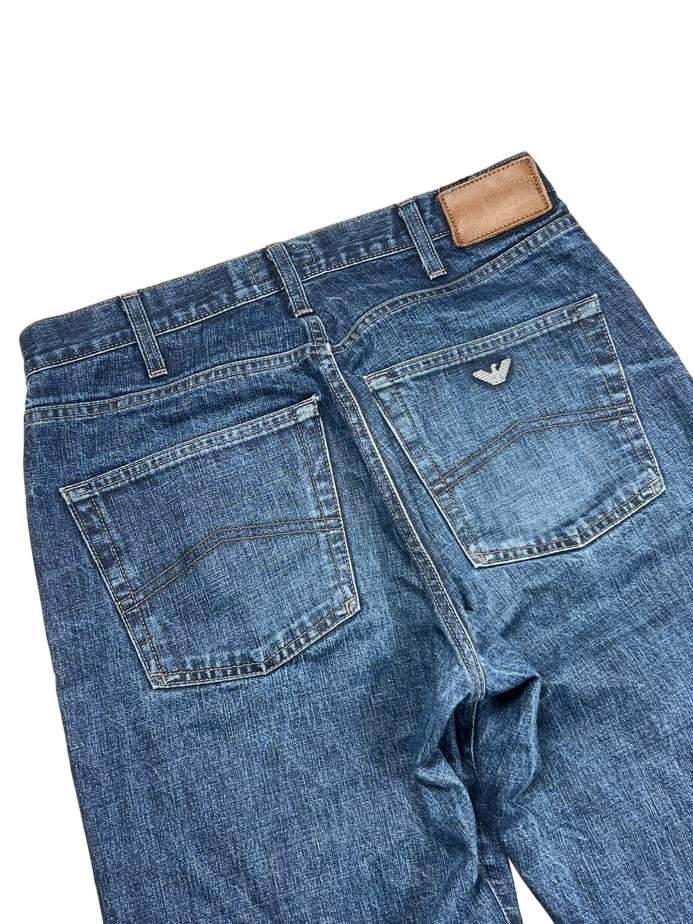 Armani Straight Jeans (M)