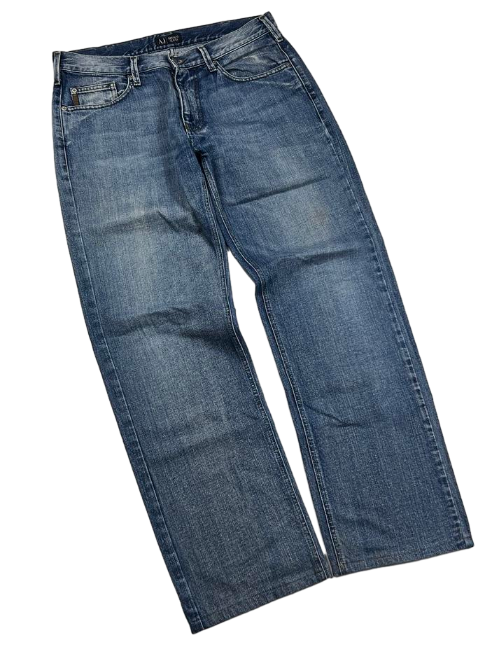 Armani Straight Jeans (M)