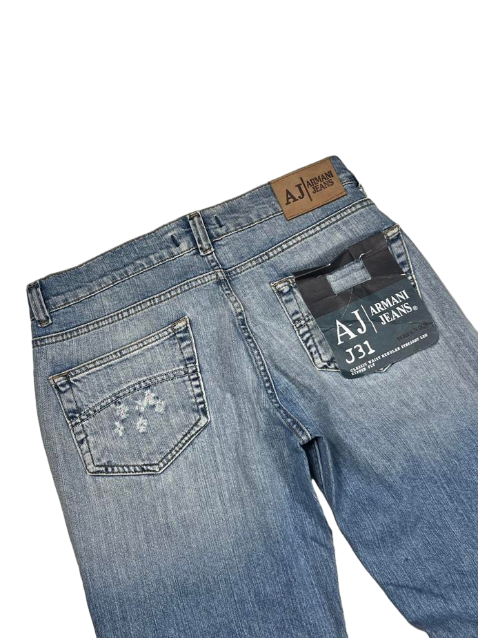 Armani Flared Jeans (M)