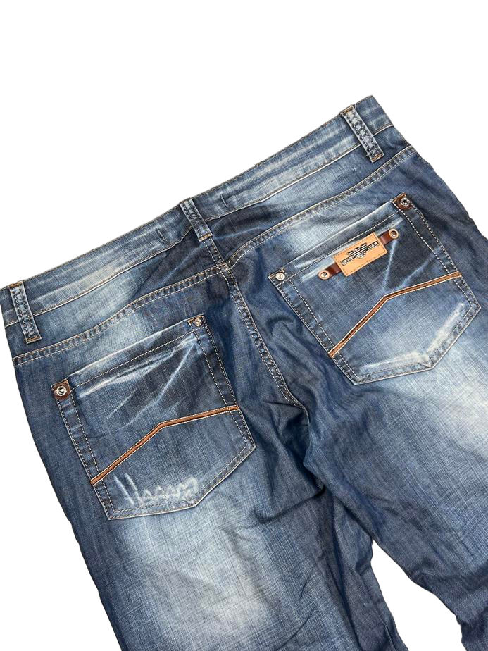 Armani Straight Jeans (L)