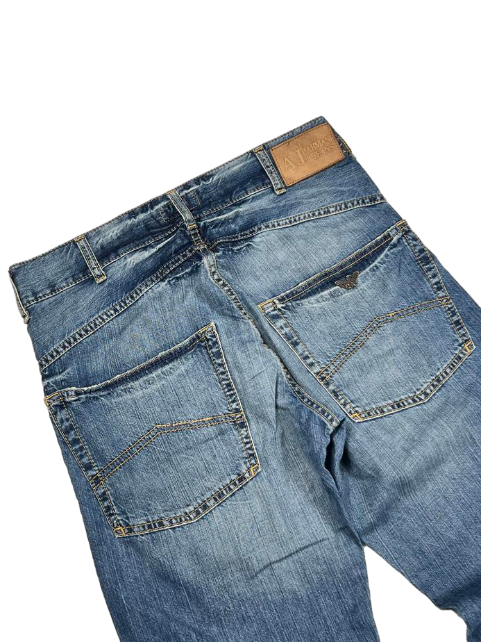 Armani Straight Jeans (S)