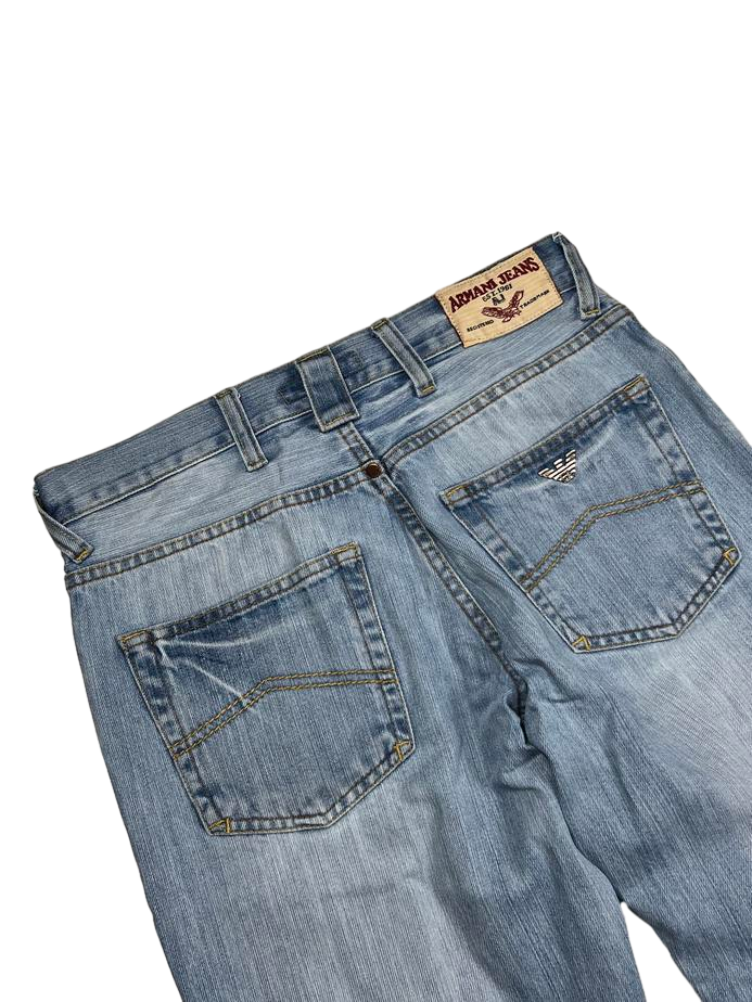 Armani Straight Jeans (M)