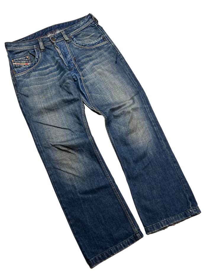 Diesel Straight Jeans (M)